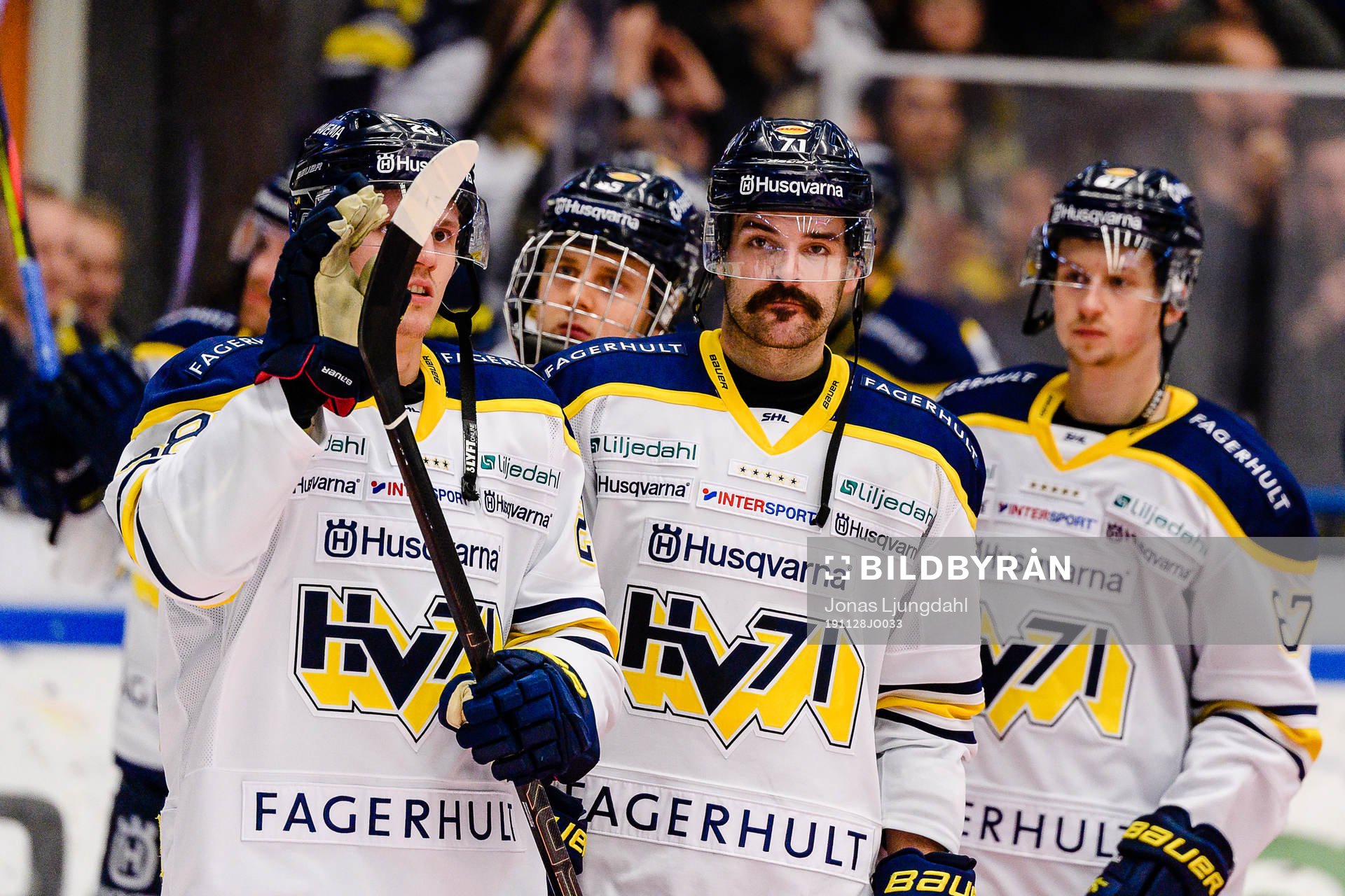 s Linus Fröberg jublar