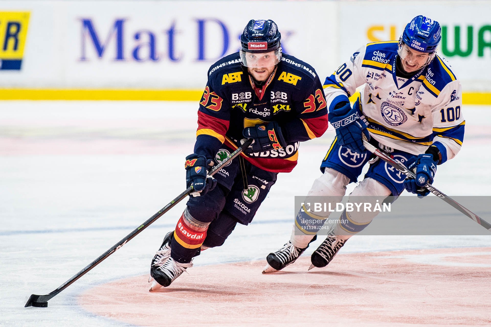 Djurgårdens Linus Hultström och Leksands Martin Karlsson