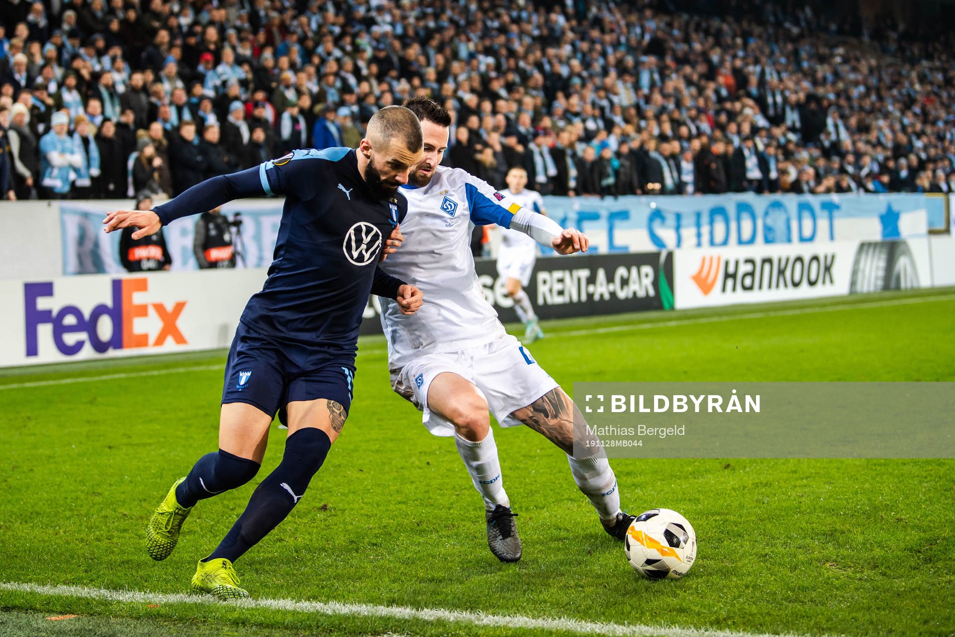 Guillermo Molins of Malmö FF and Tamas Kadar of Dynamo Kiev