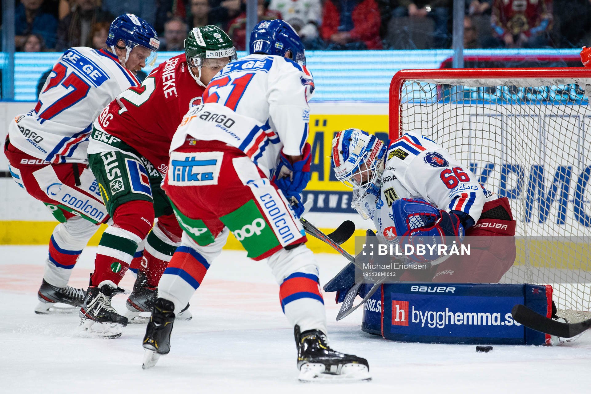 Frölundas Max Friberg med ett skott som Oskarshamns