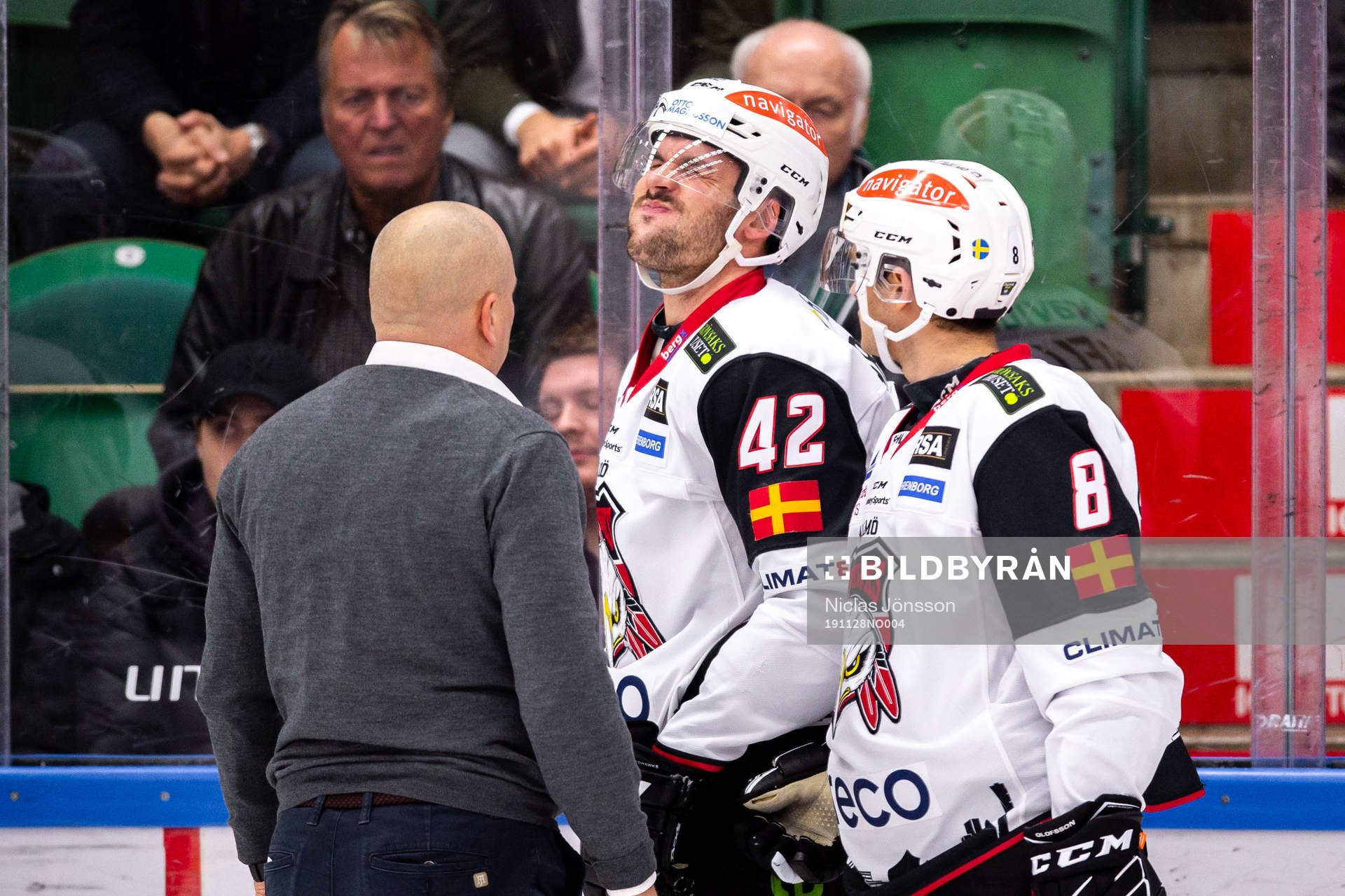 Malmö Redhawks Niklas Arell har ont