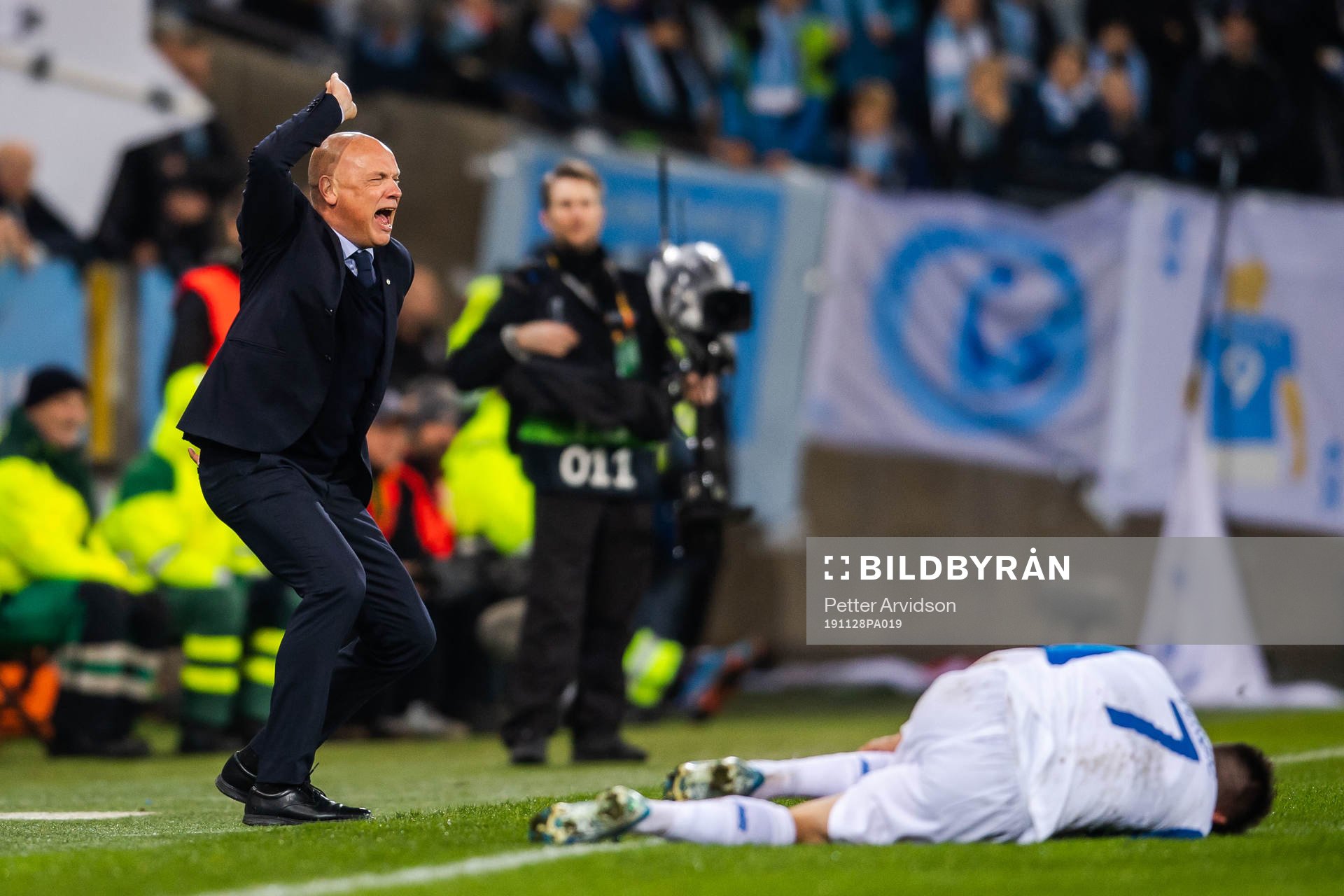Uwe Rösler, head coach of Malmö FF reacts