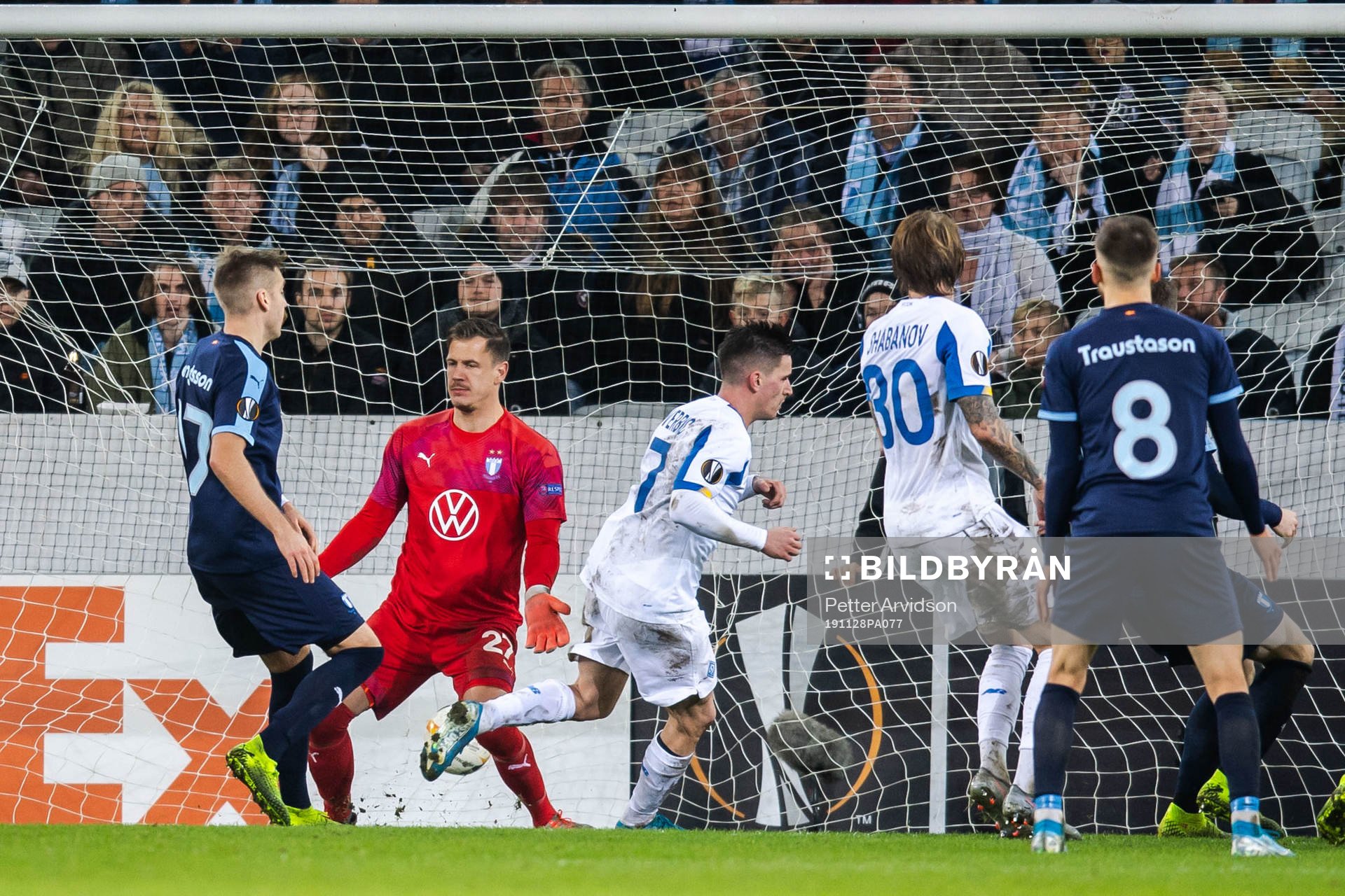 Benjamin Verbic of Dynamo Kiev scores 3-3 behind goalkeeper