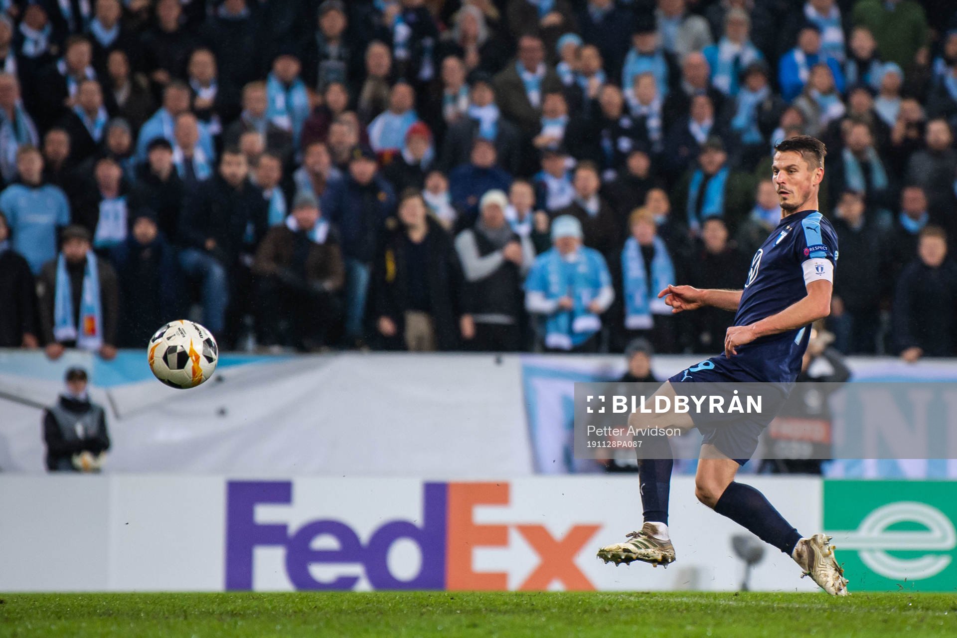 Markus Rosenberg of Malmö FF scores 4-3