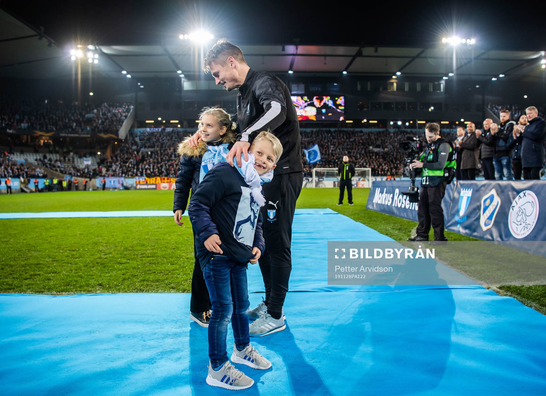 Markus Rosenberg with his family