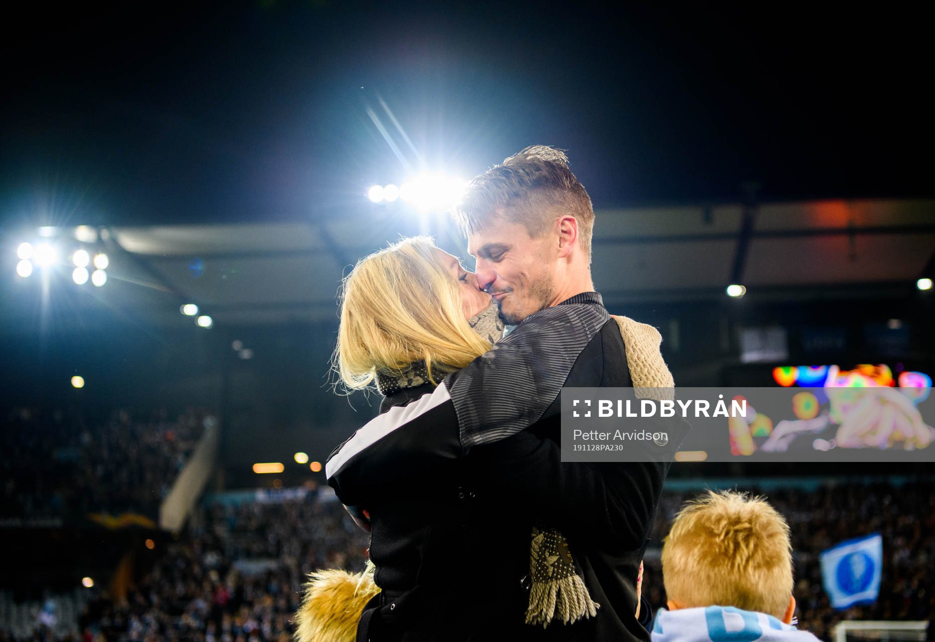 Markus Rosenberg of Malmö FF kiss his wife Maria