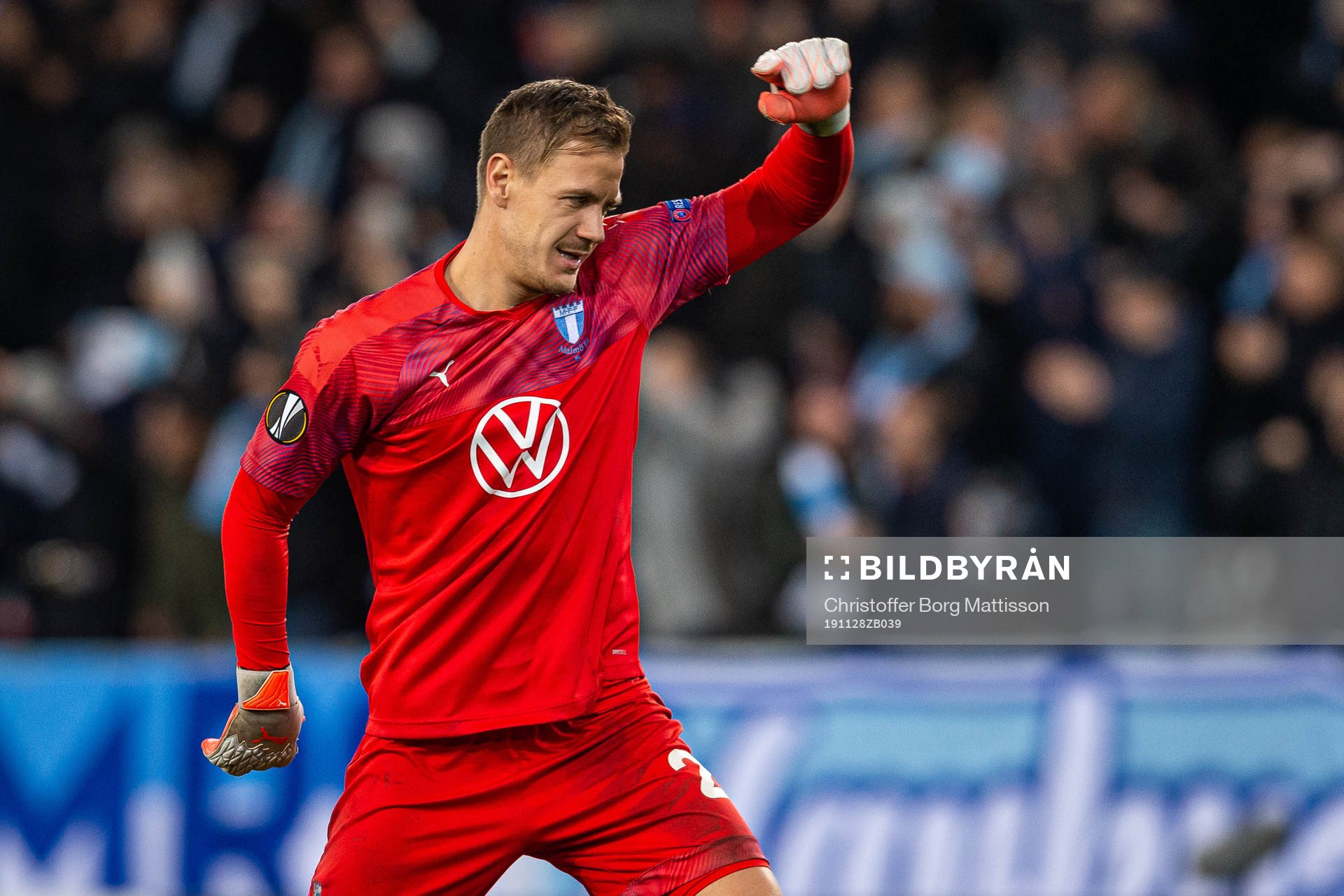 goalkeeper Johan Dahlin of Malmö FF celebrates
