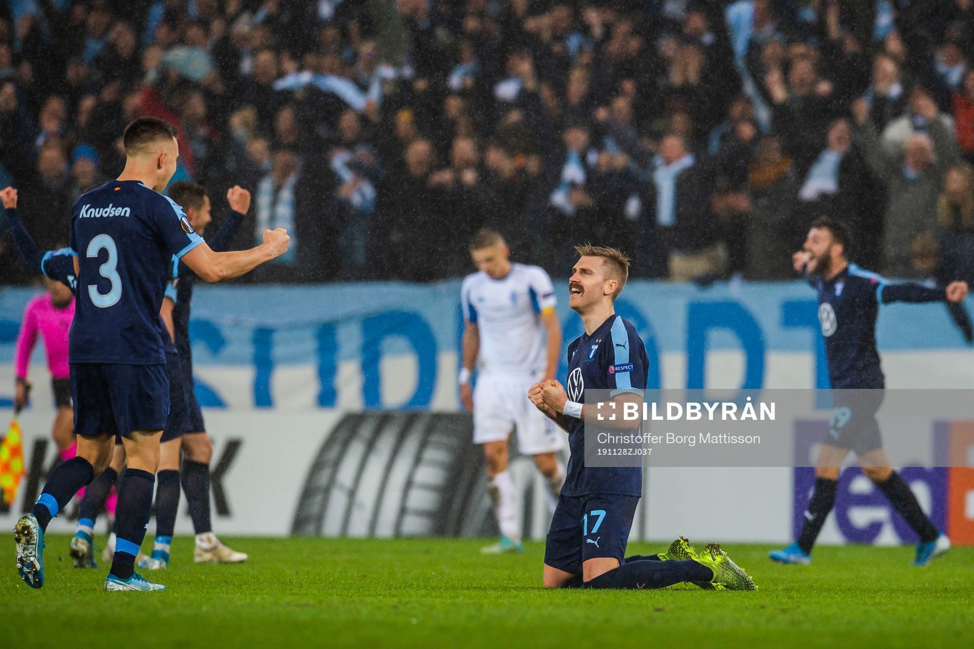 Jonas Knudsen and Rasmus Bengtsson of Malmö FF celebrates