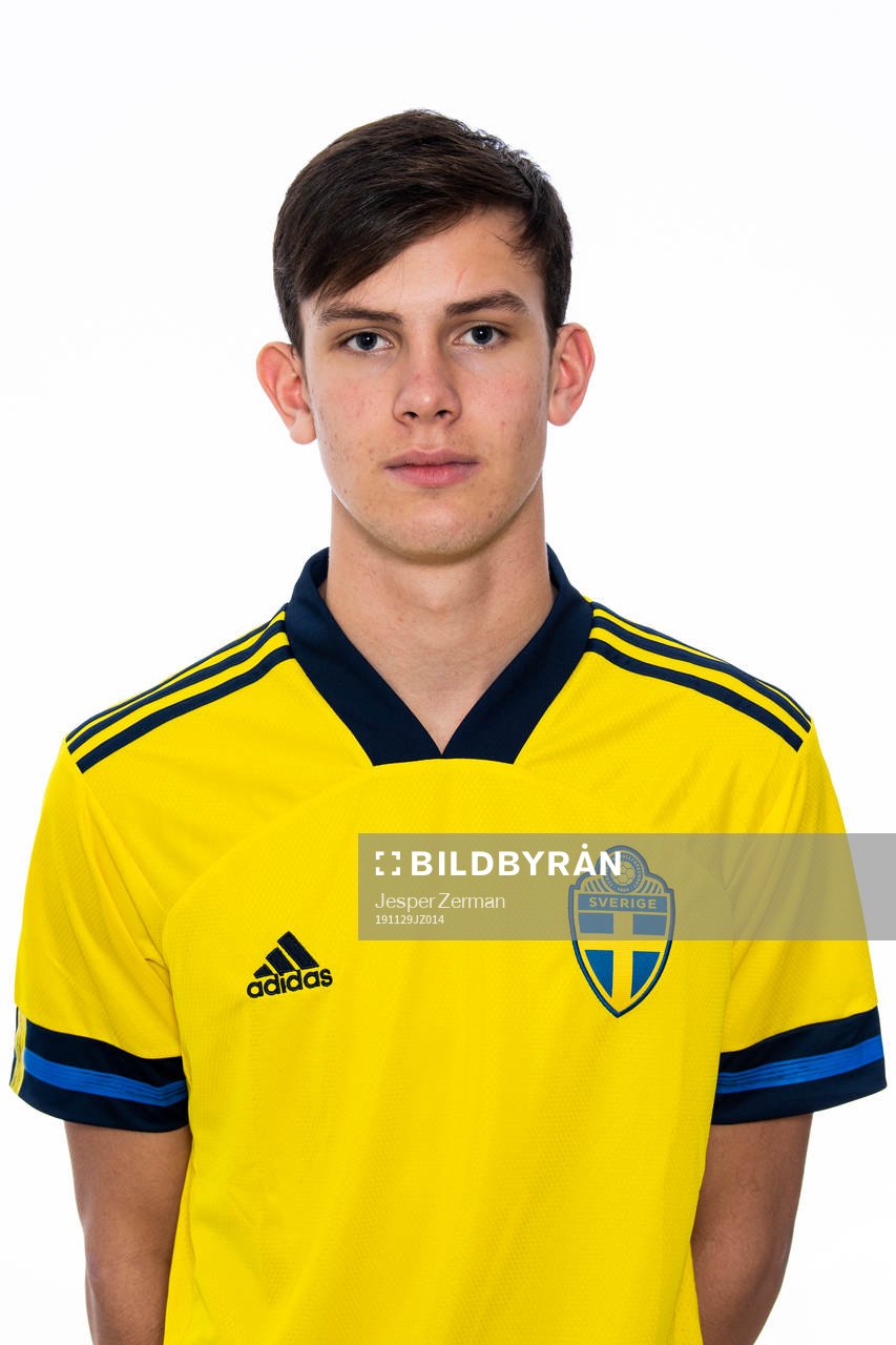 Jonatan Falk i P16-landslaget