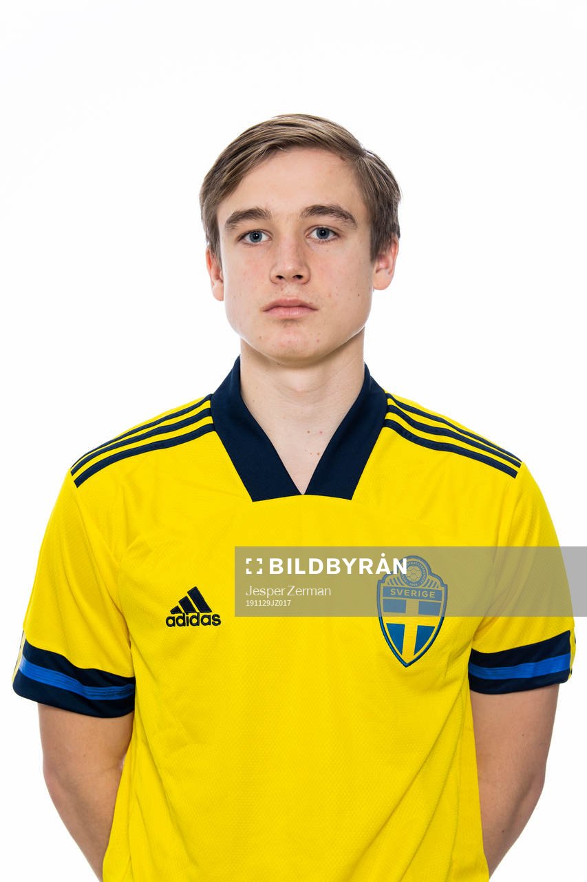 Nils Wallenberg i P16-landslaget