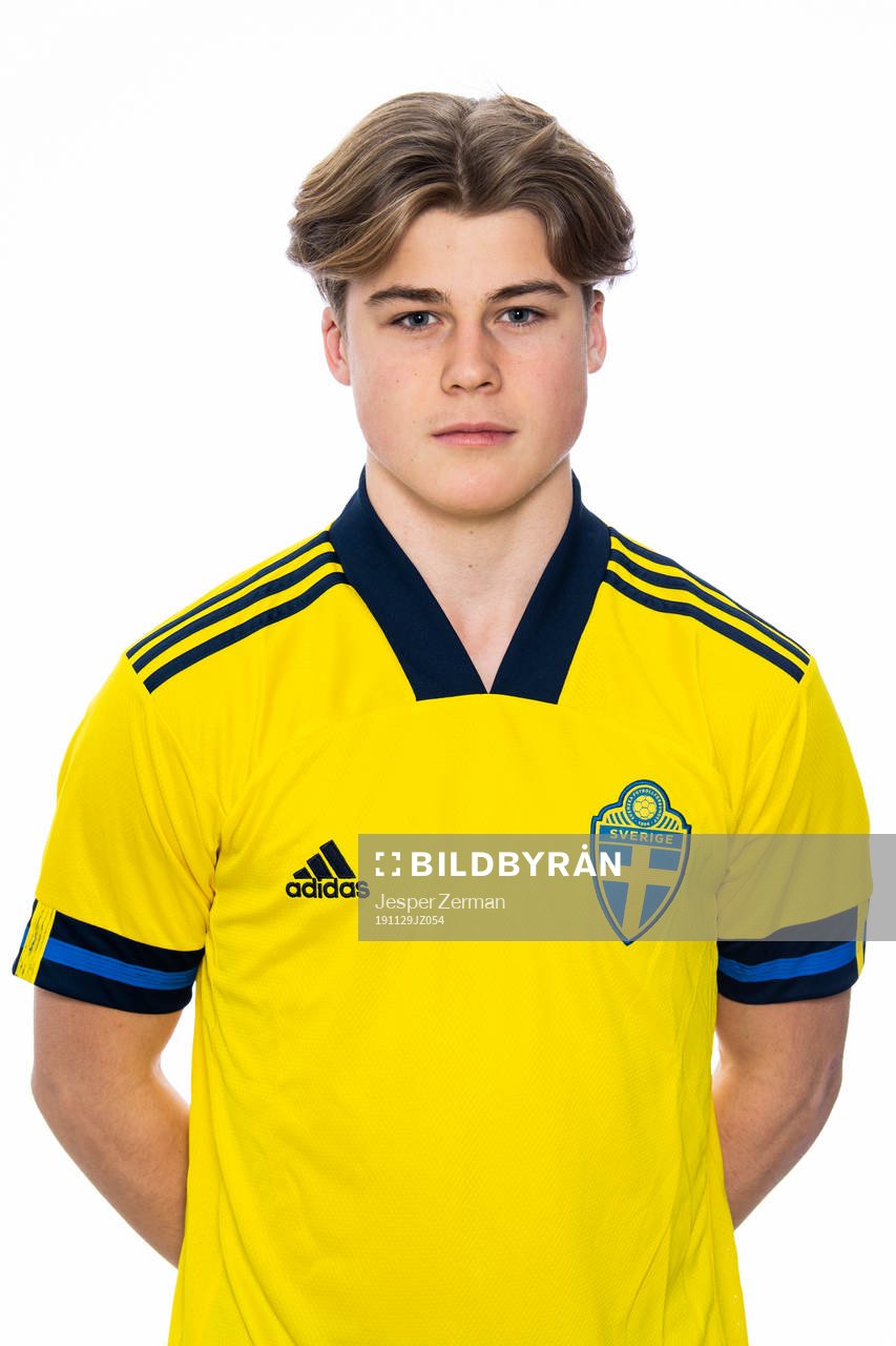 Linus Mattsson i P16-landslaget