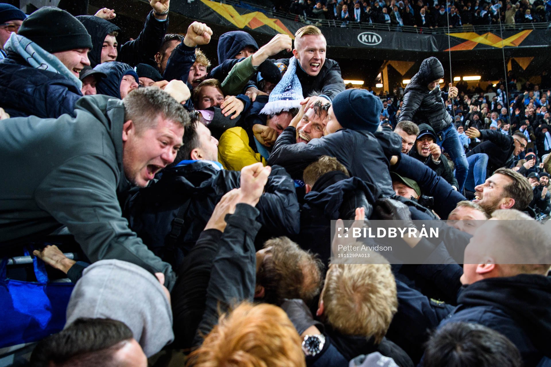 Markus Rosenberg of Malmö FF celebrate with supporters