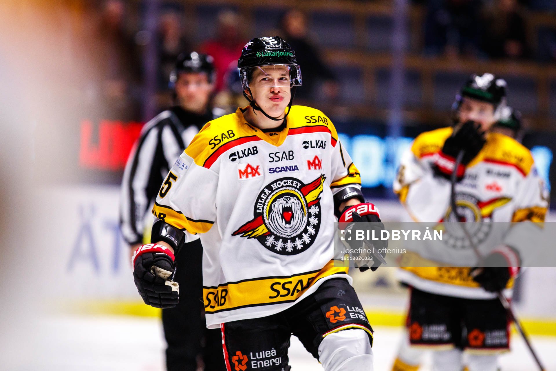 Luleås Arttu Ilomäki jublar