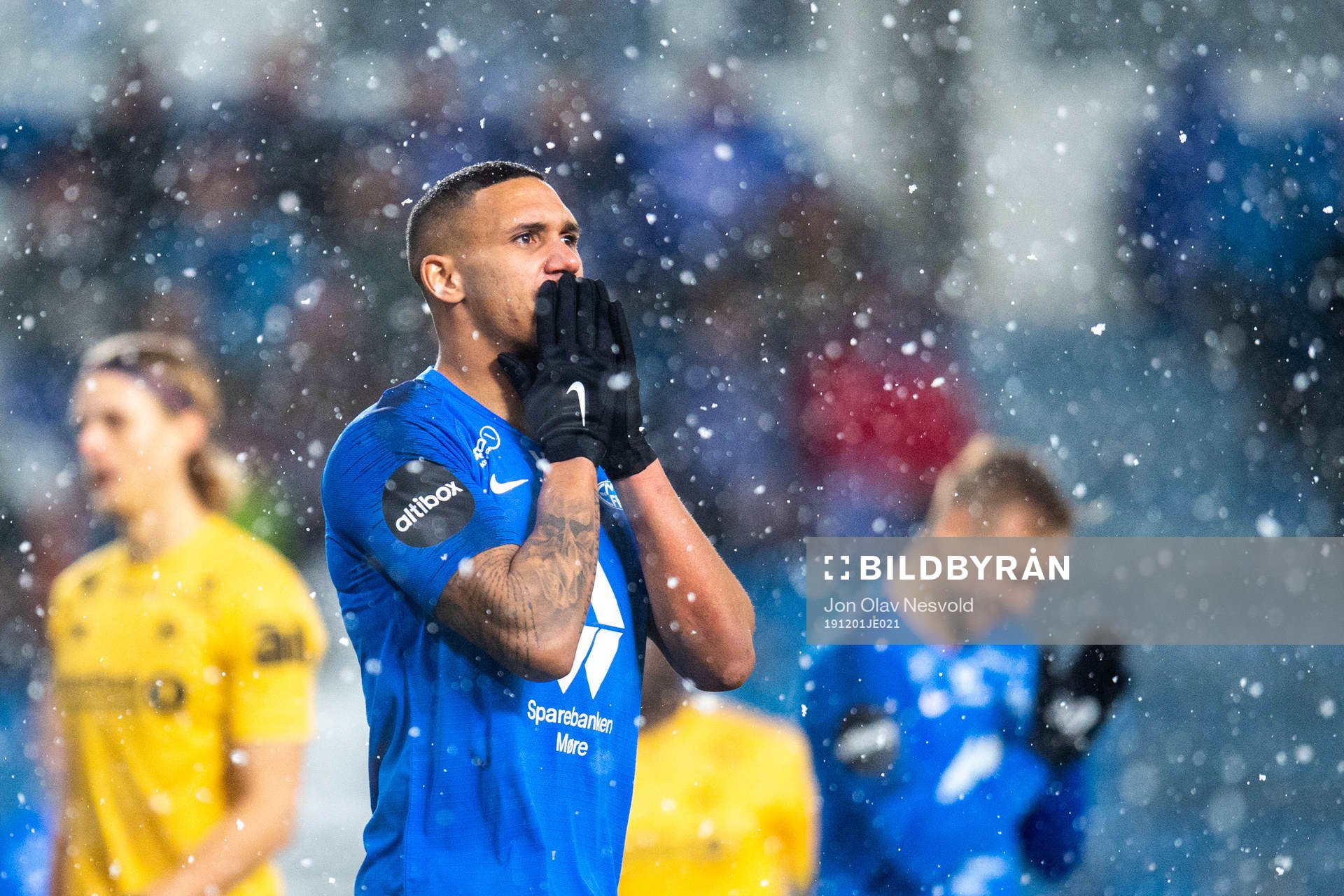 Ruben Gabrielsen of Molde looks dejected