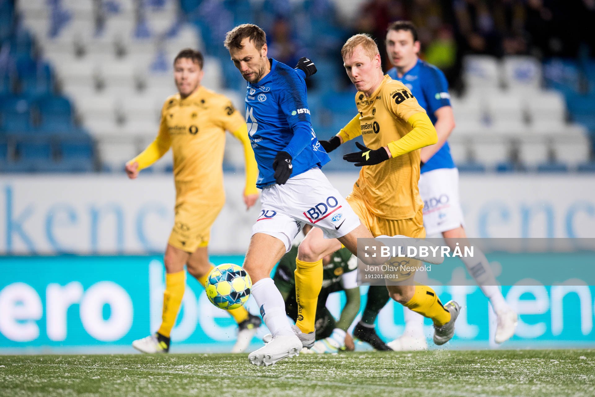 Magnus Eikrem of Molde scores the 3-1 goal