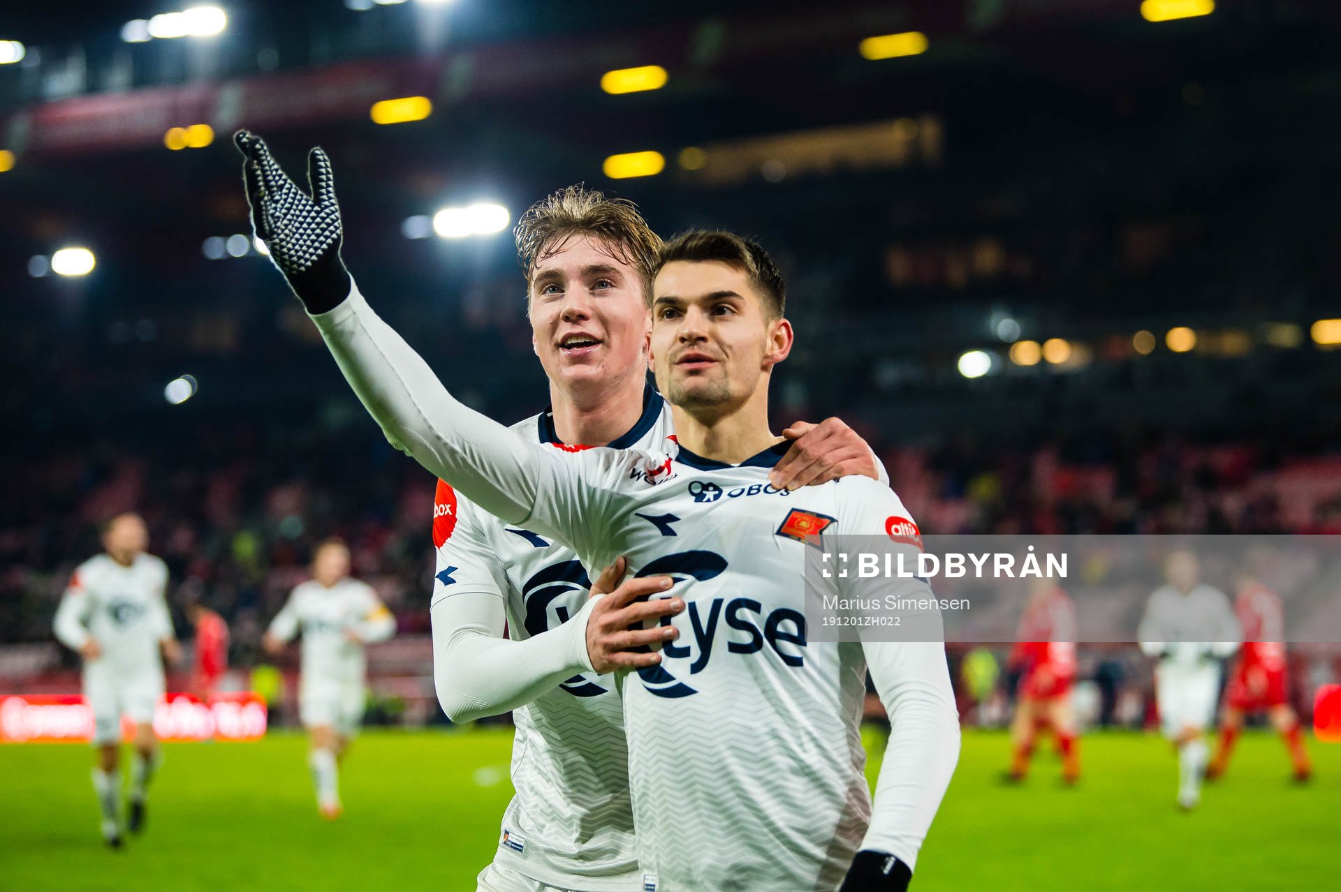 Ylldren Ibrahimaj of Viking celebrates with Kristian