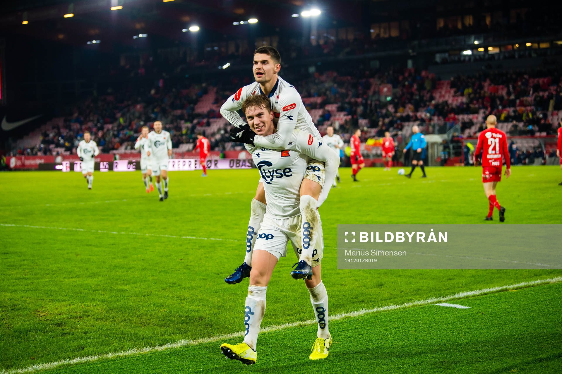 Kristian Thorstvedt of Viking celebrates with Ylldren