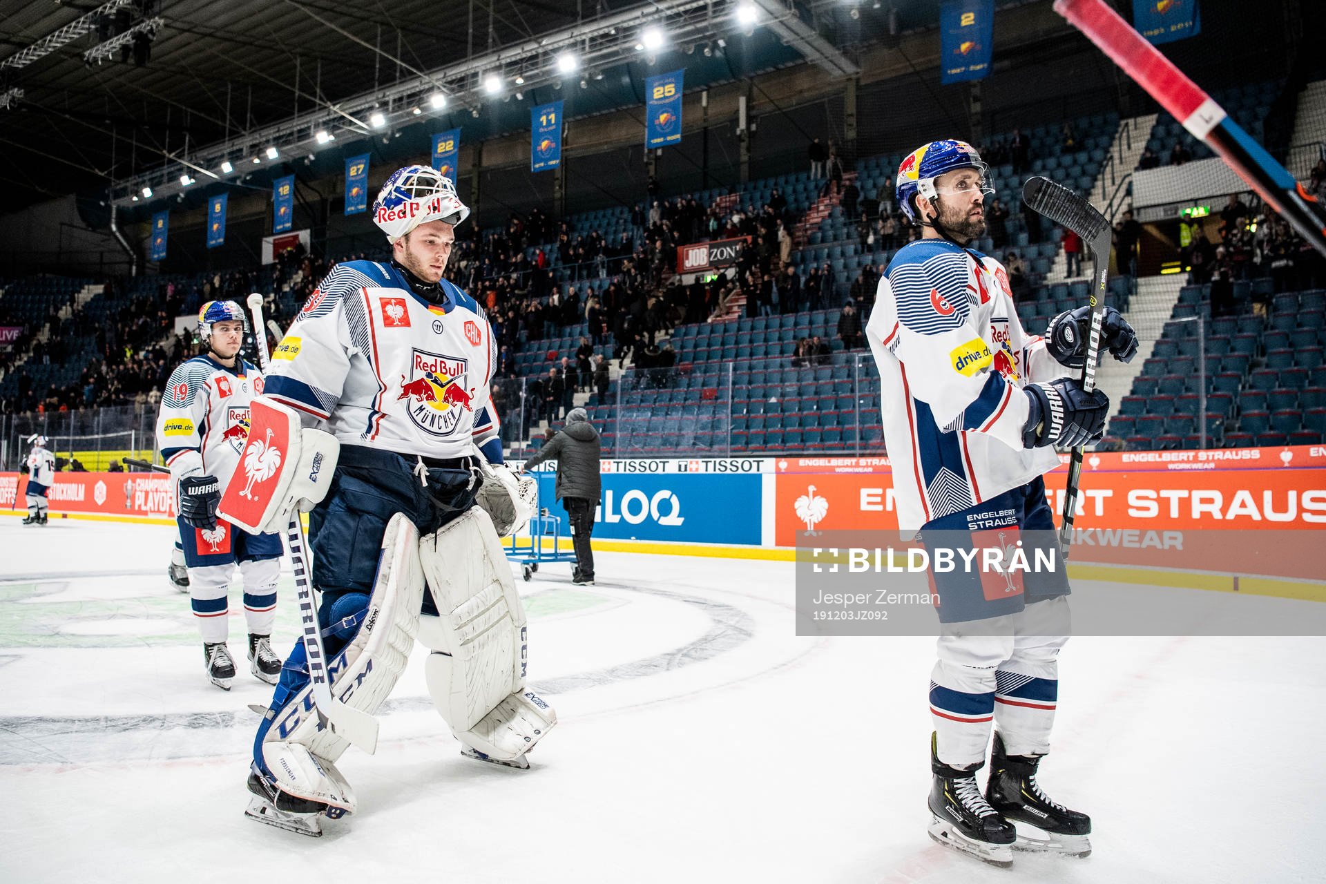 goalkeeper Daniel Fiessinger and Daryl Boyle of Red Bull