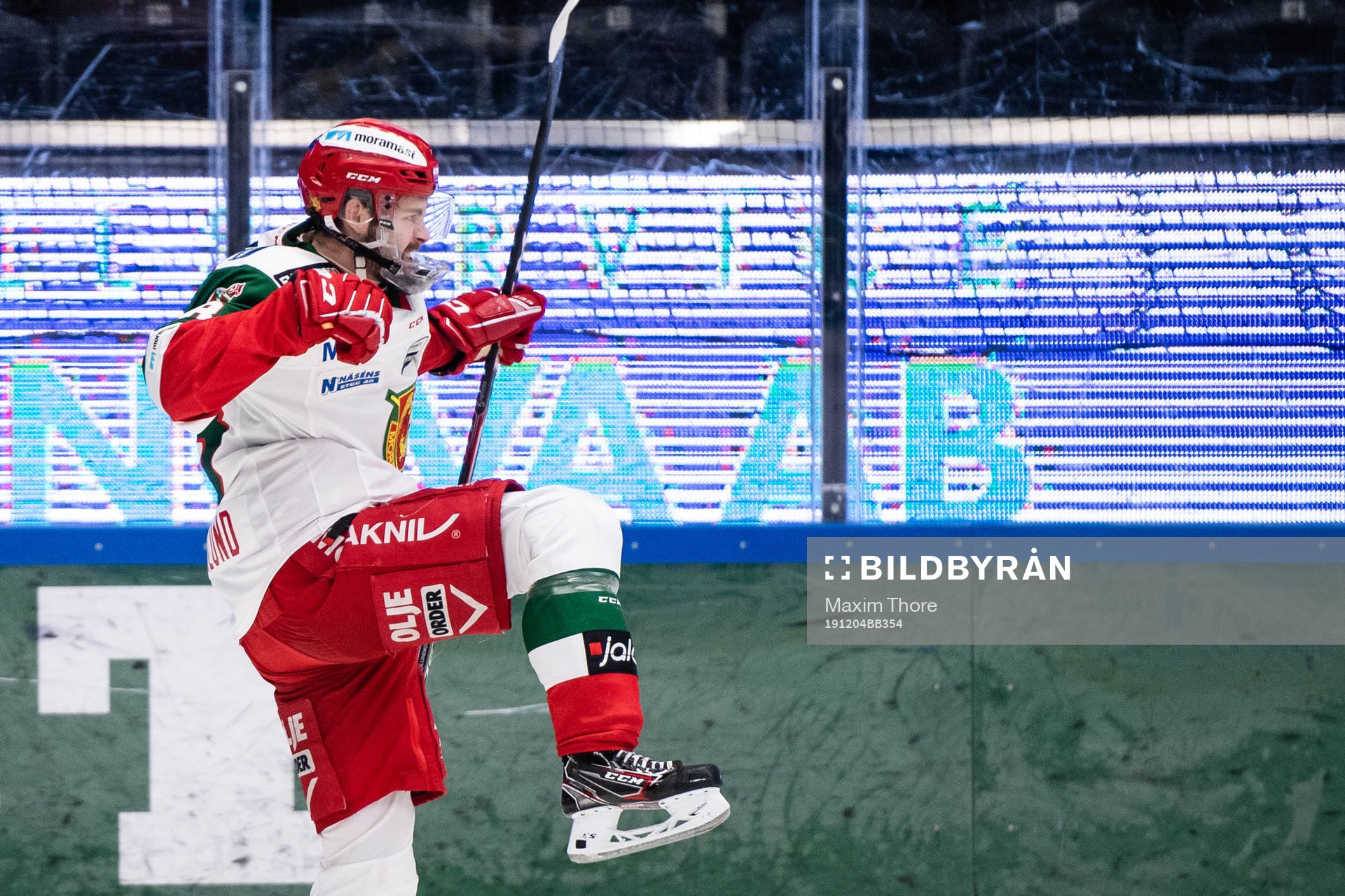 Moras Oskar Svanlund jublar