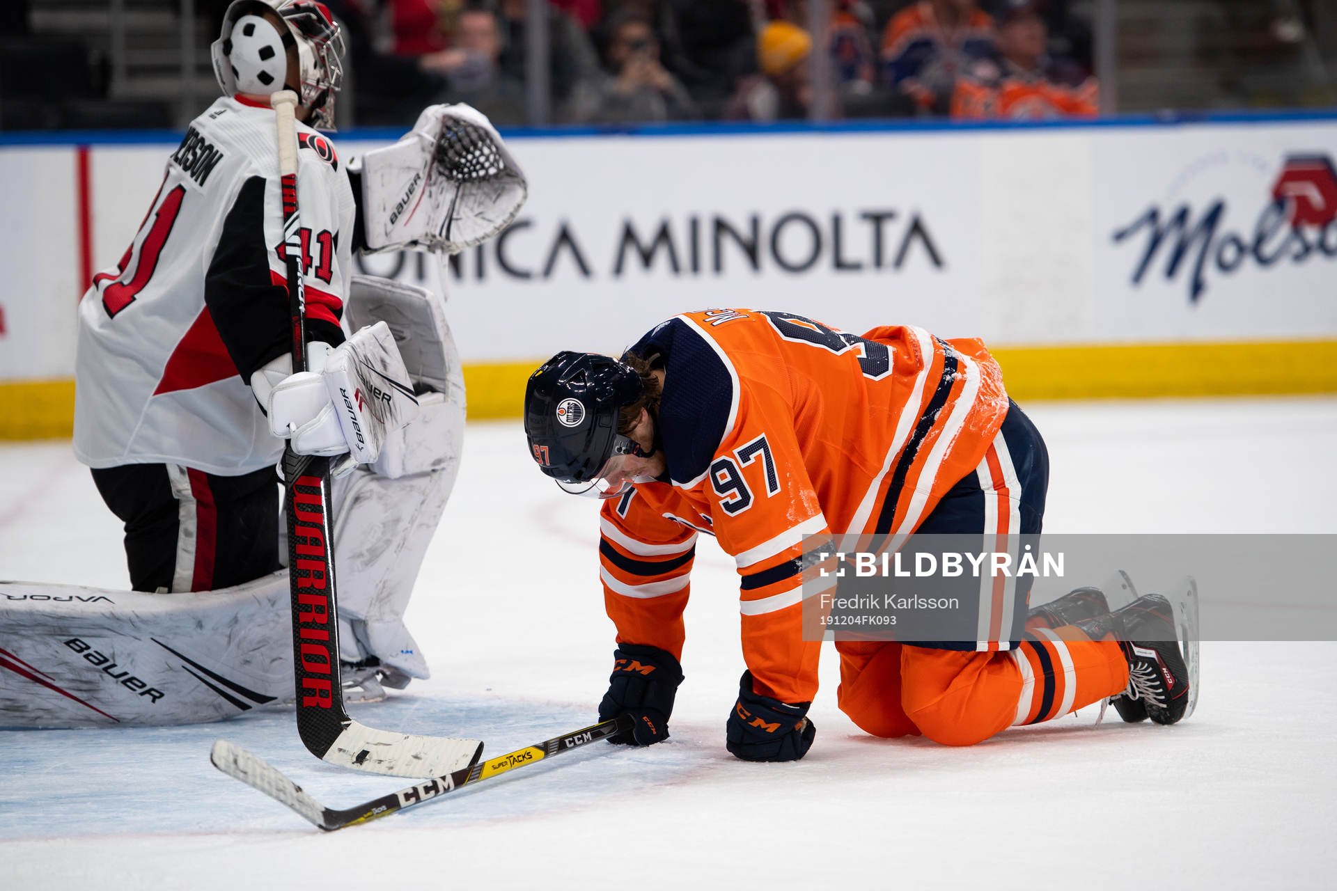 Connor McDavid of the Edmonton Oilers looks dejected