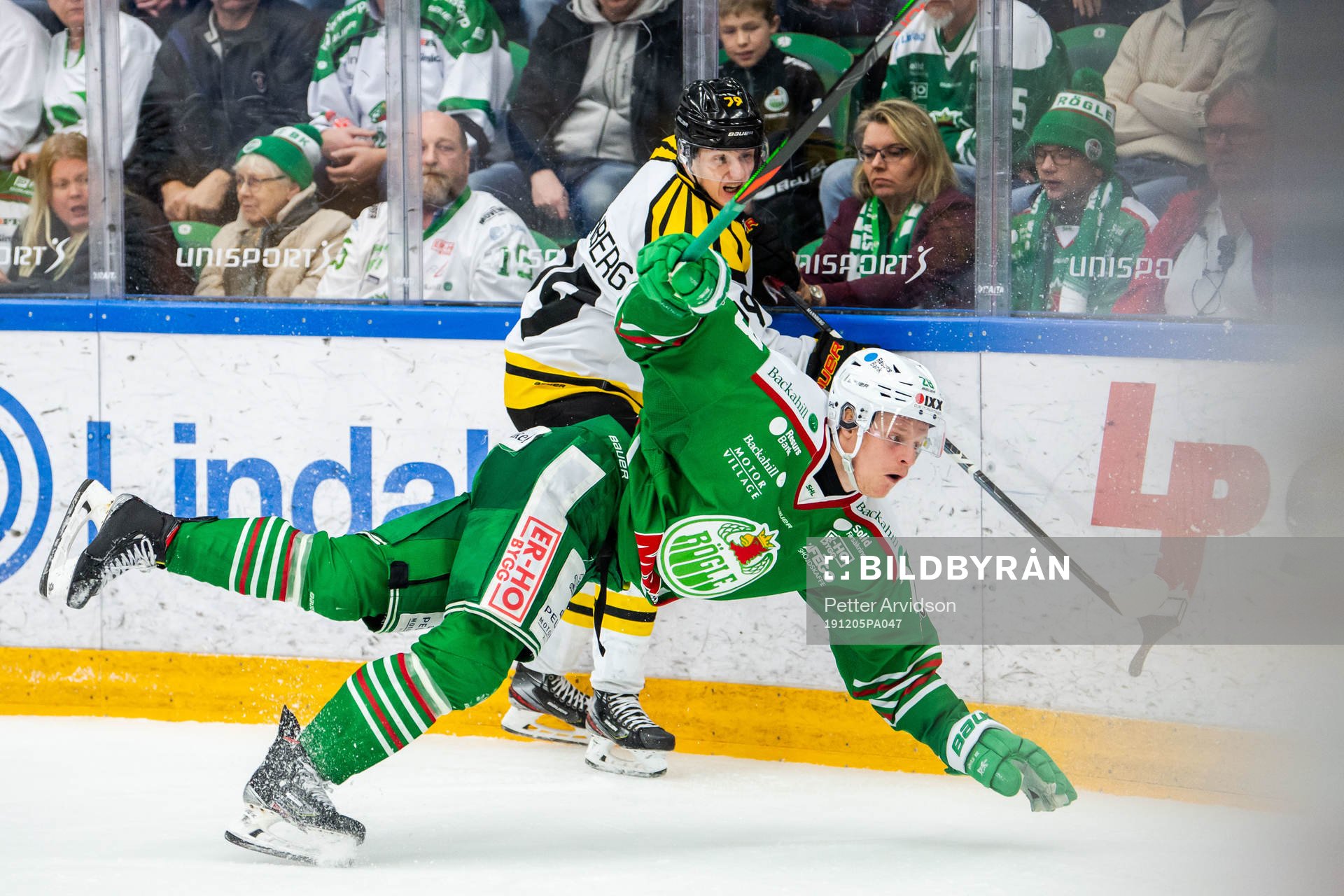 Rögles Anton Bengtsson och Brynäs Daniel Mannberg