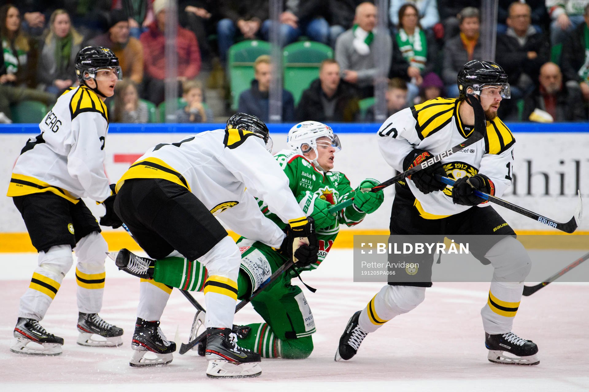Rögles Anton Bengtsson mot Brynäs Johan Alcén och Marcus