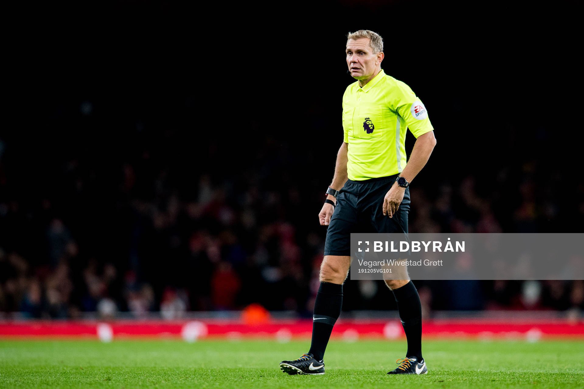 Referee Graham Scott