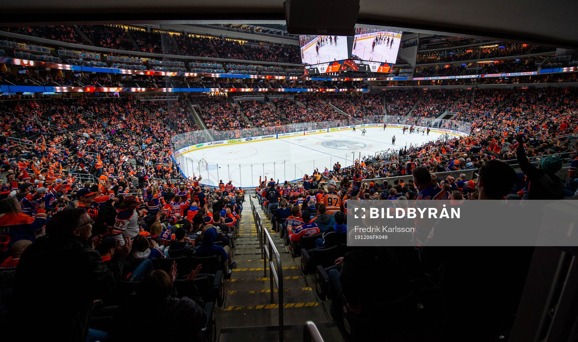 Supporters of the Edmonton Oilers celebrate