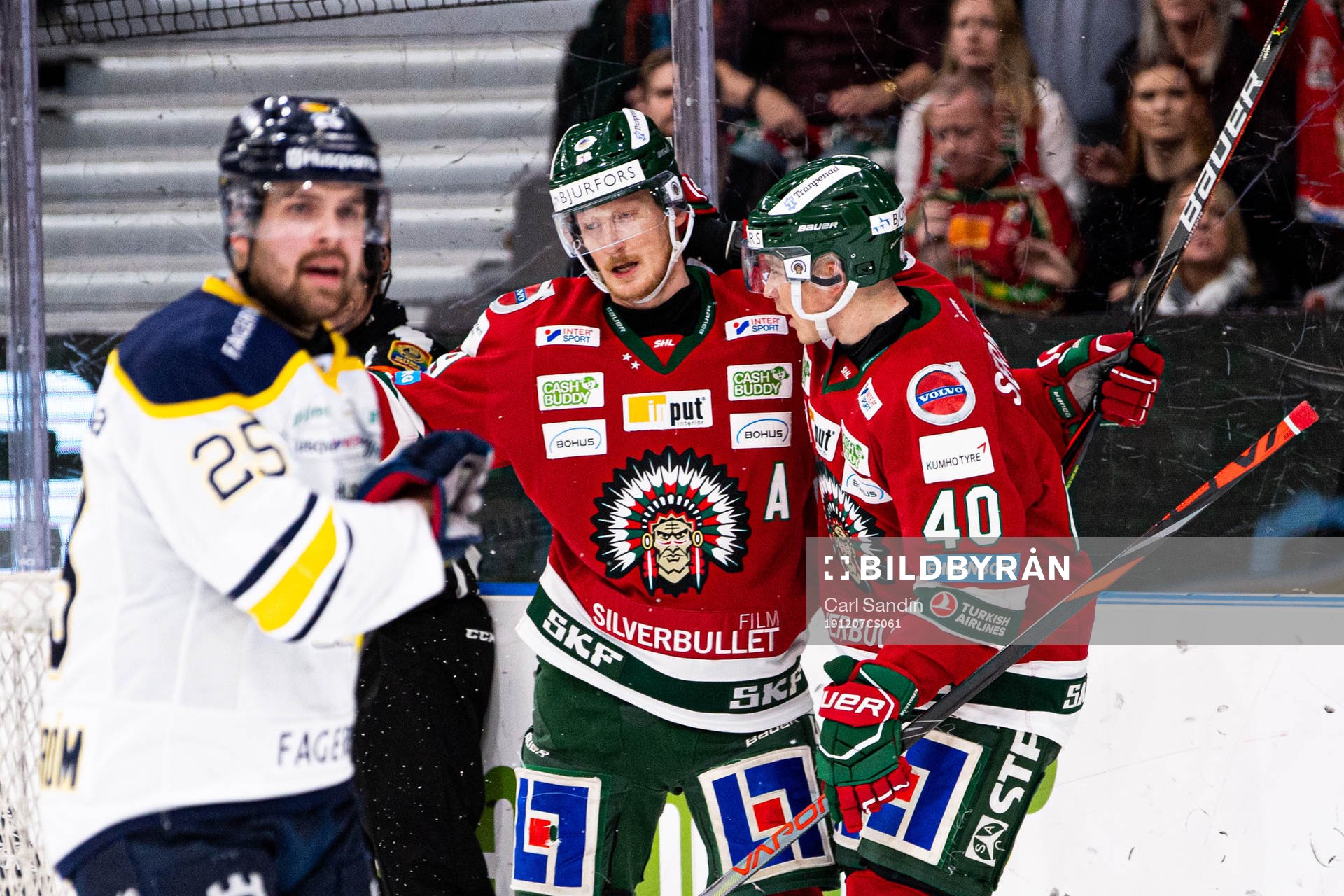 Frölundas Simon Hjalmarsson jublar
