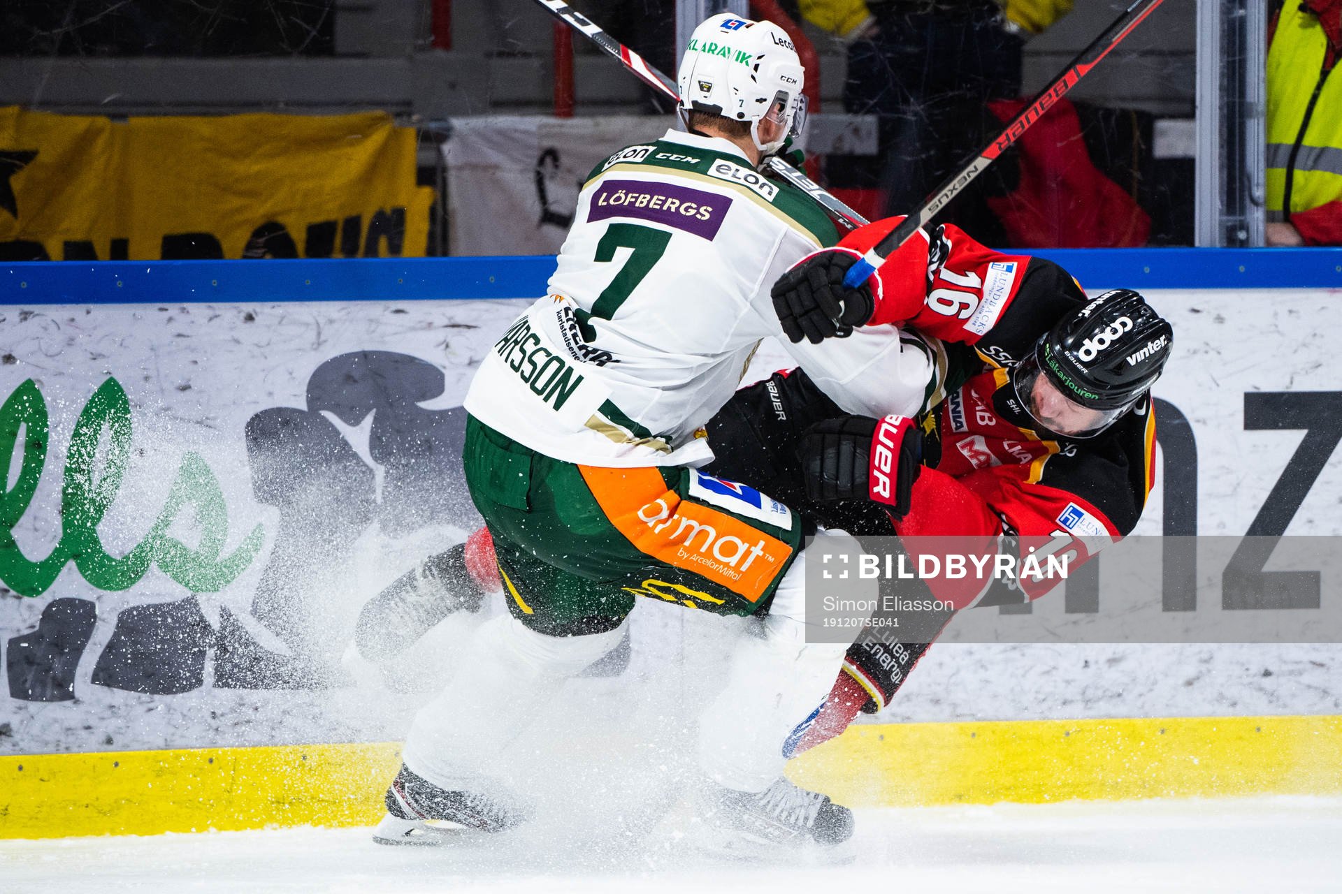Färjestads Johan Ivarsson och Luleås Niklas Olausson