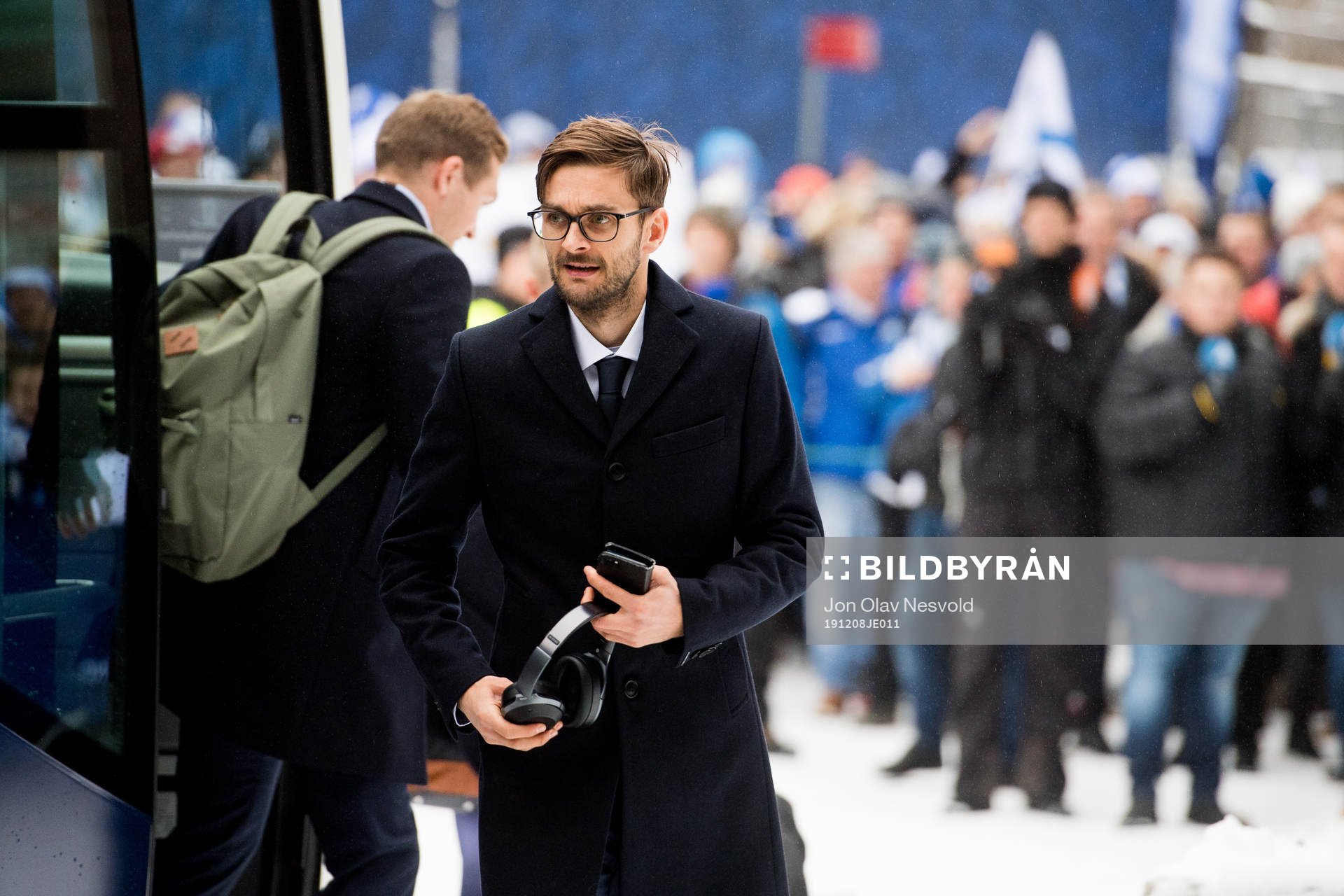 Johnny Furdal of Viking arrives