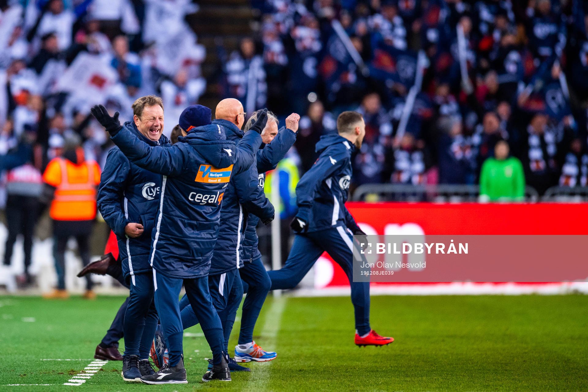 Bjarne Berntsen, head coach of Viking, celebrates