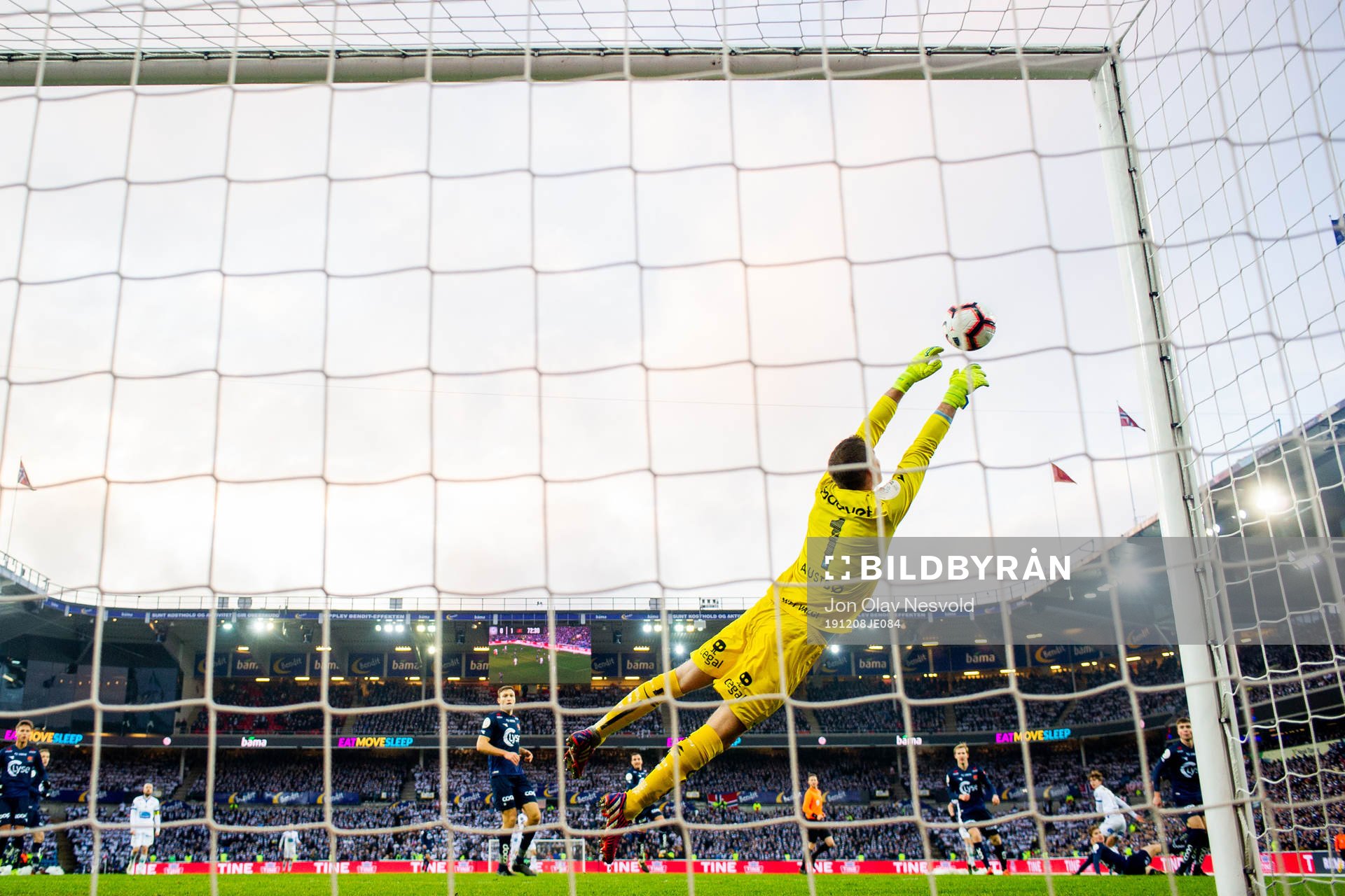 Goalkeeper Iven Austbø of Viking with a save
