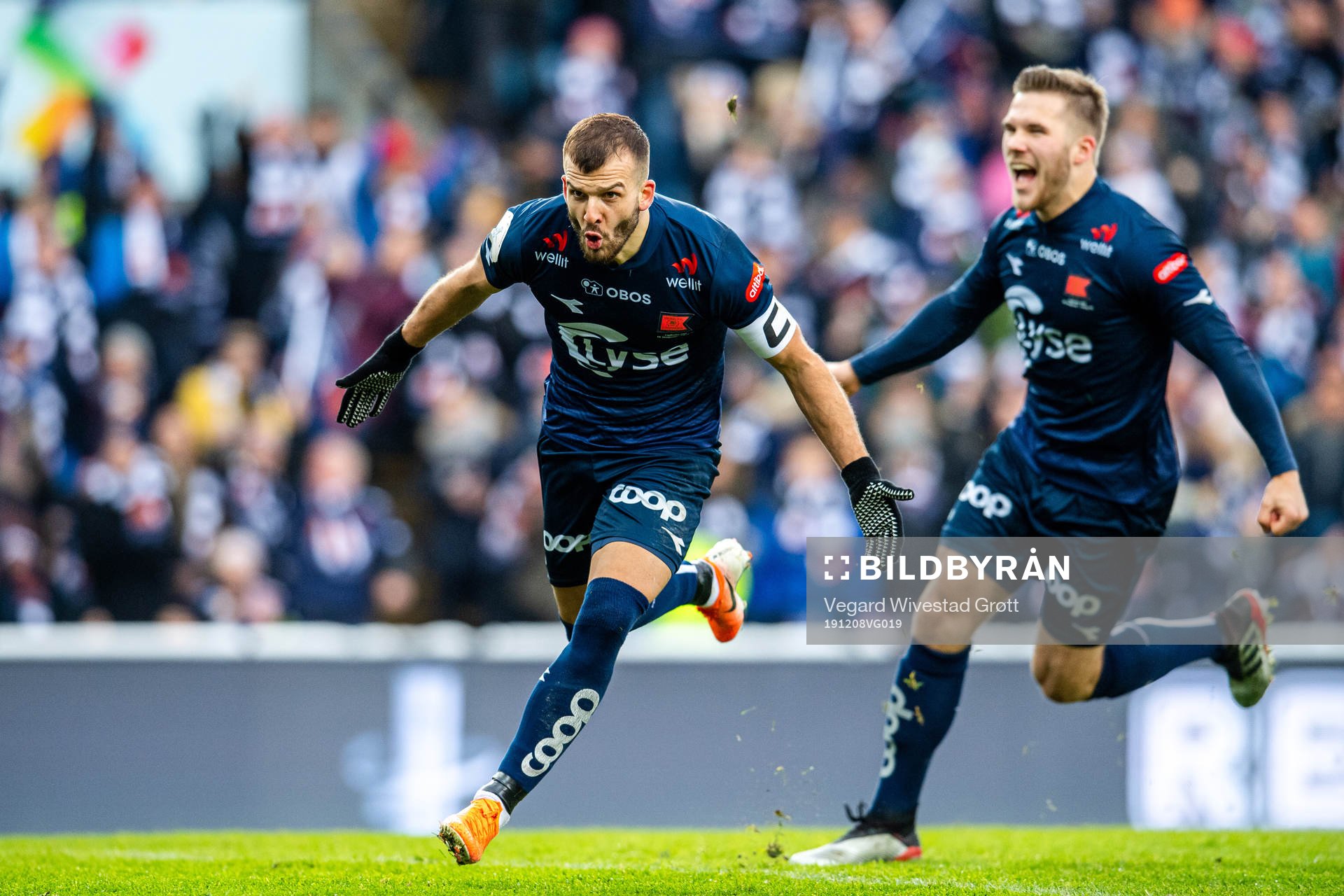 Zlatko Tripic of Viking celebrates