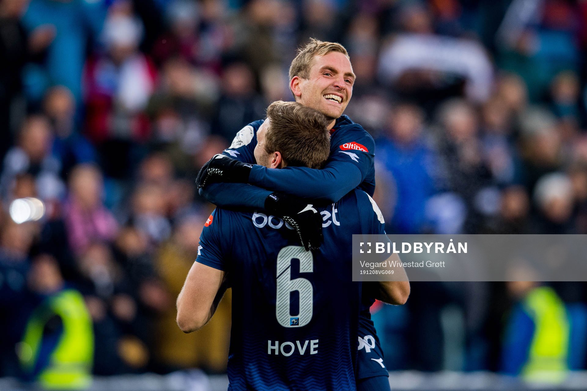 Kristoffer Løkberg and Runar Ullaland Hove of Viking