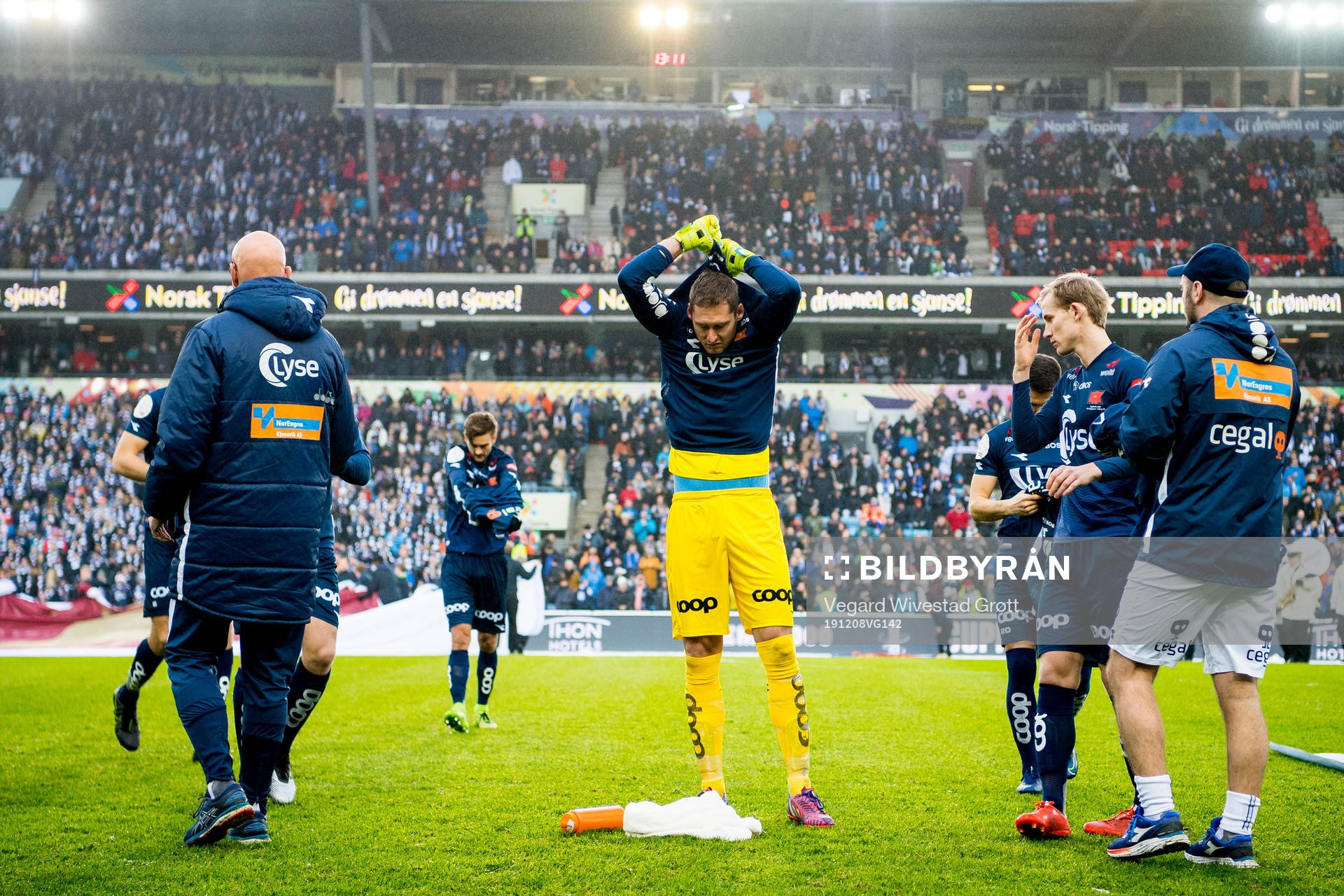 Goalkeeper Iven Austbø of Viking