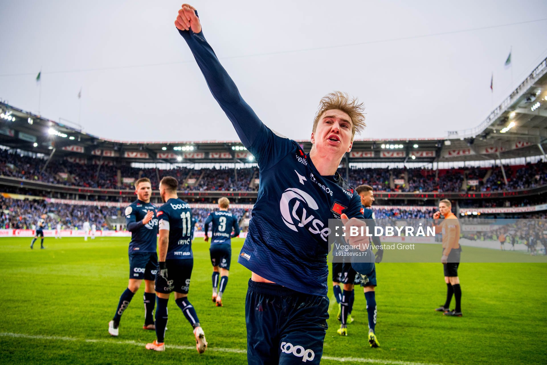 Kristian Thorstvedt of Viking celebrates