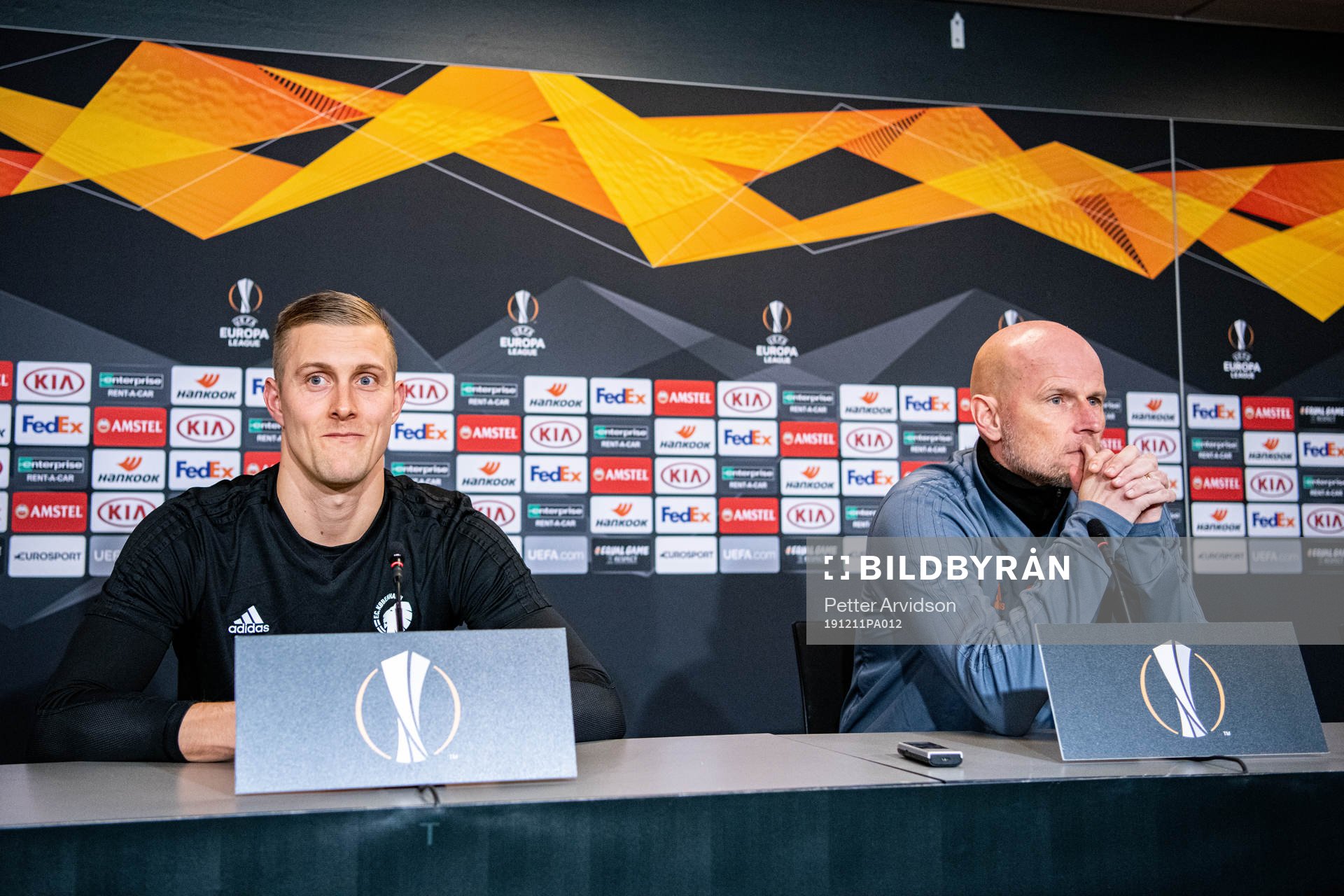 Goalkeeper Karl-Johan Johnsson and head coach Ståle