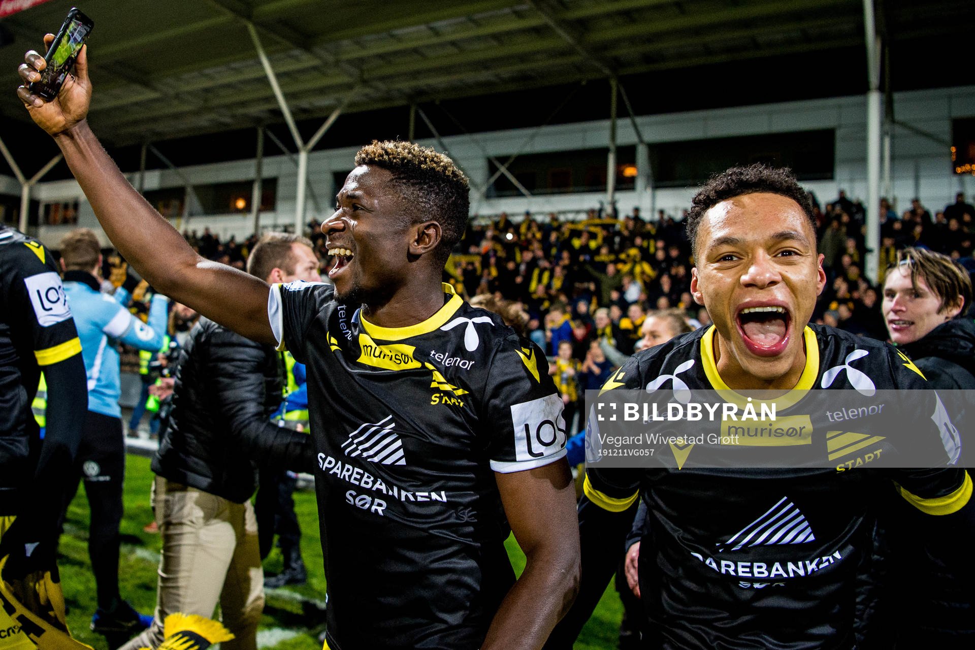 Afeez Aremu and Kevin Kabran of Start celebrate