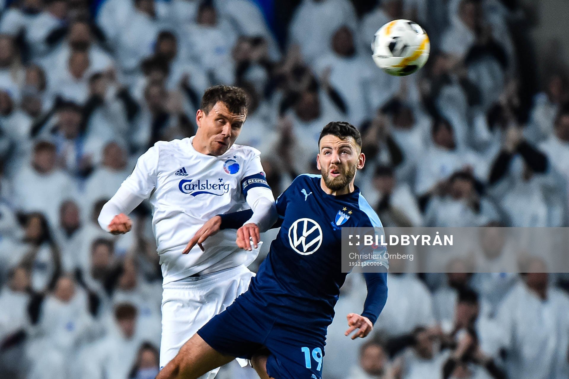 Andreas Bjelland of FC Köpenhamn and Erdal Rakip of Malmö