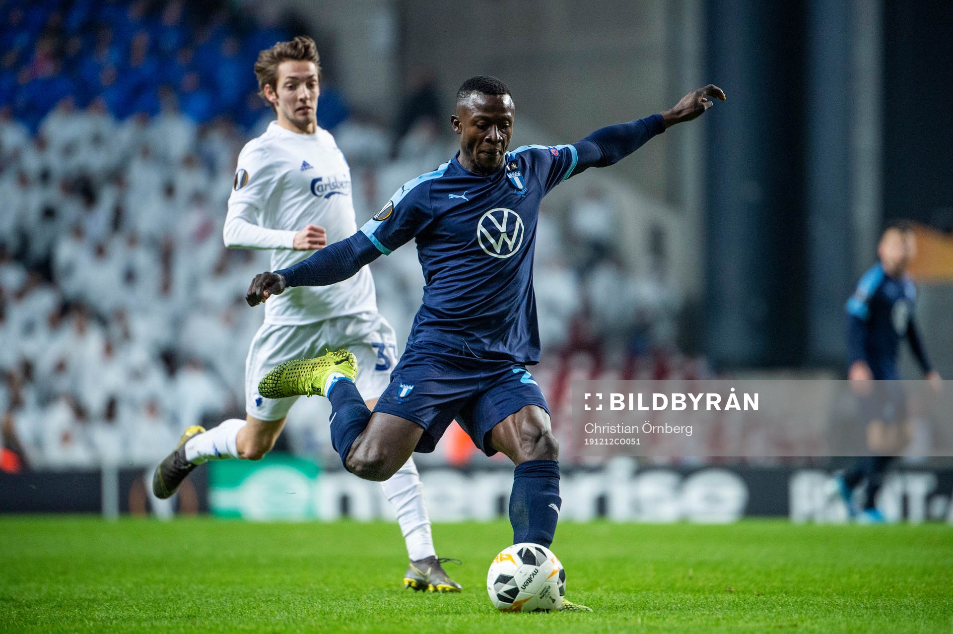 Bonke Innocent of Malmö FF and Rasmus Falk of FC Köpenhamn