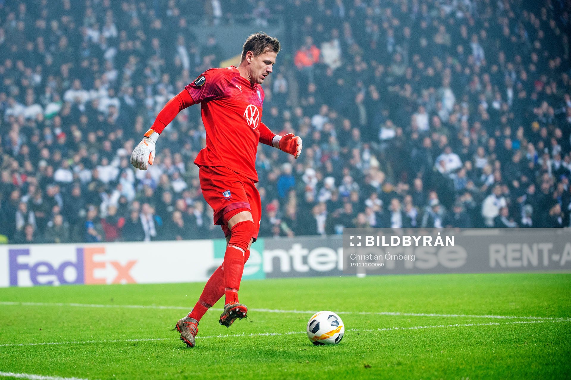 Goalkeeper Johan Dahlin of Malmö FF