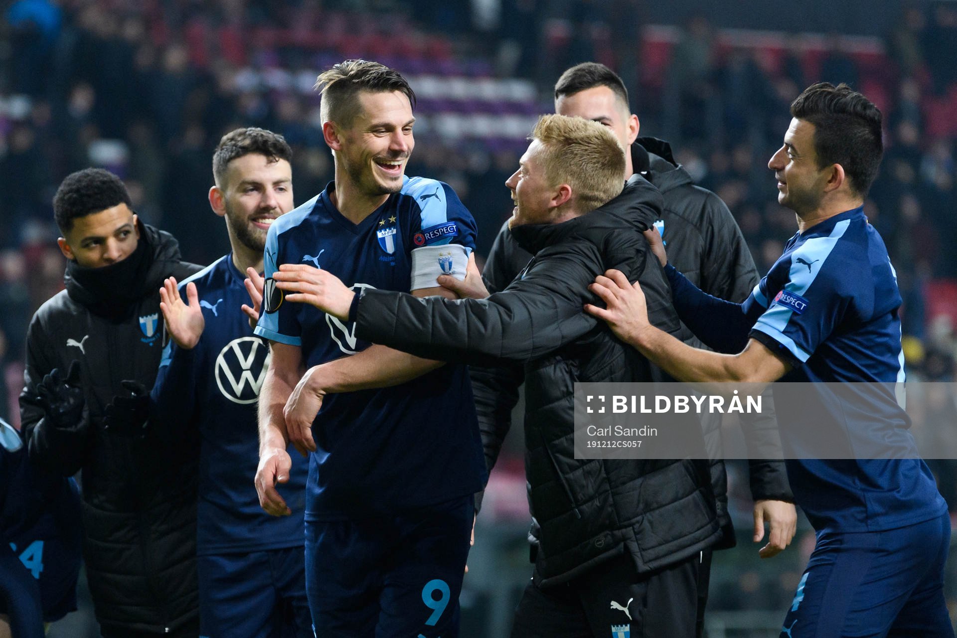Markus Rosenberg of Malmö FF celebrates with the team