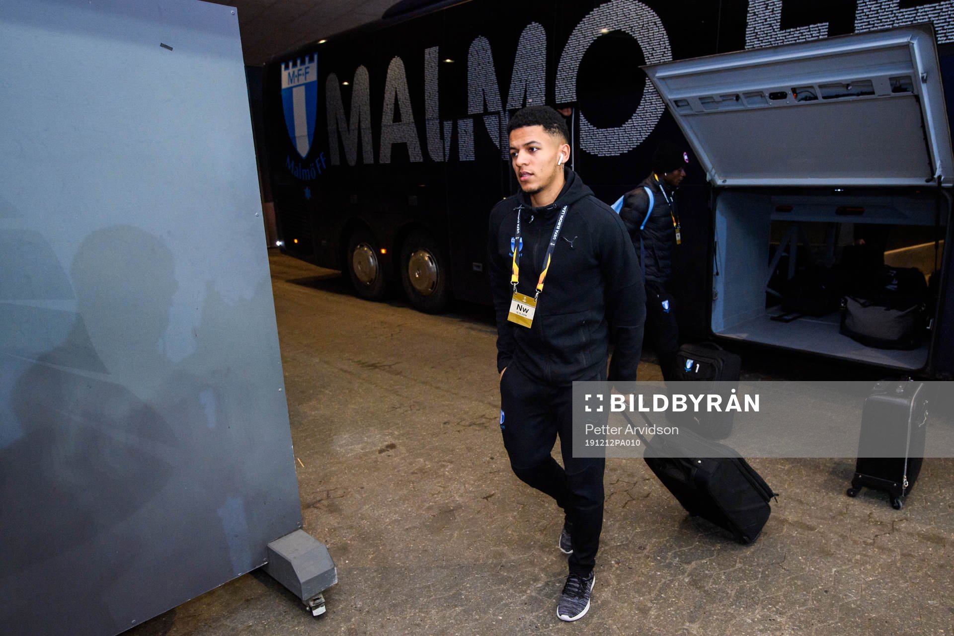 Romain Gall of Malmö FF arrives prior to the Europa League