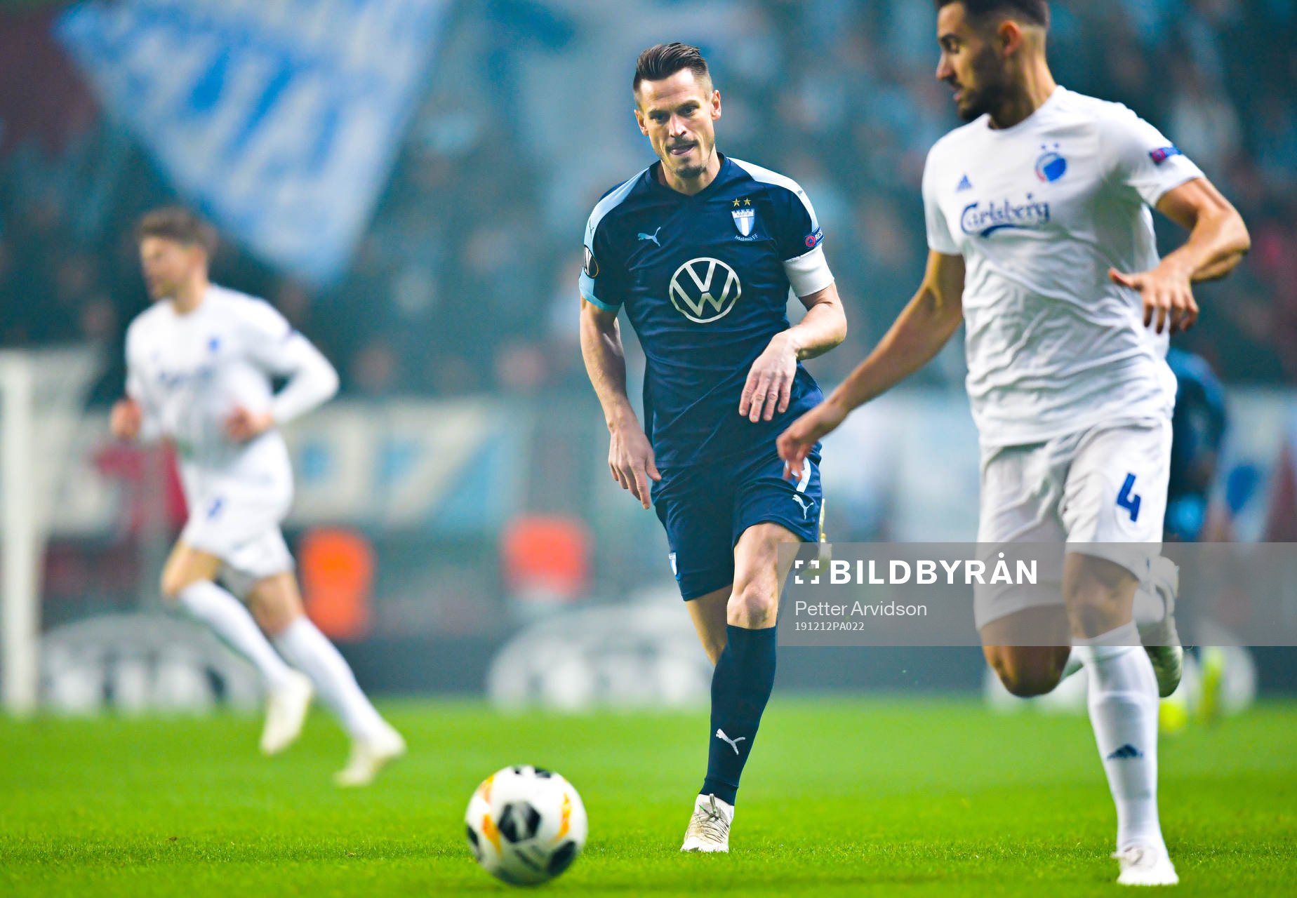 Markus Rosenberg of Malmö FF and Sotirios Papagiannopoulos