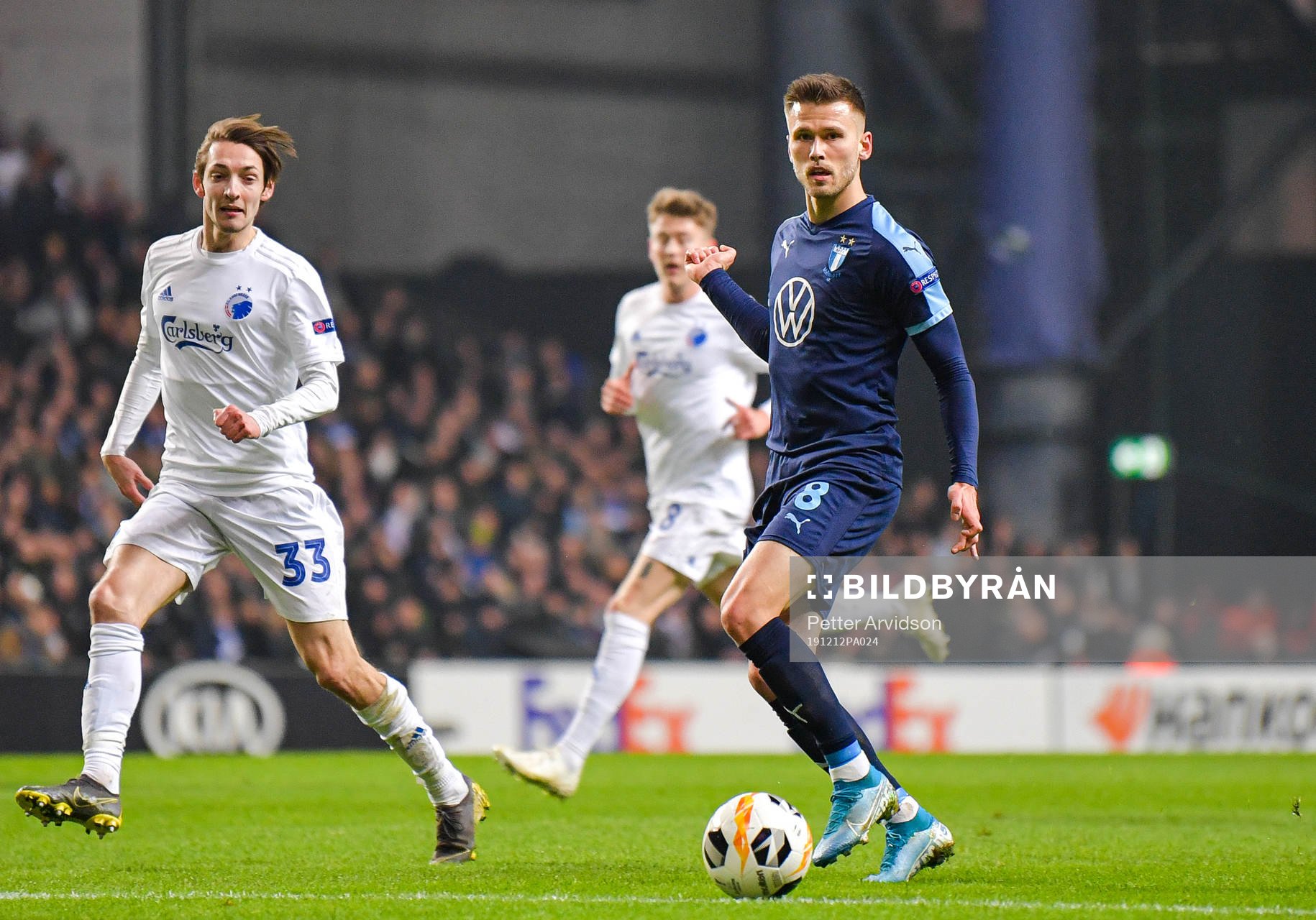 Rasmus Falk of FC Köpenhamn and Arnor Traustason of Malmö