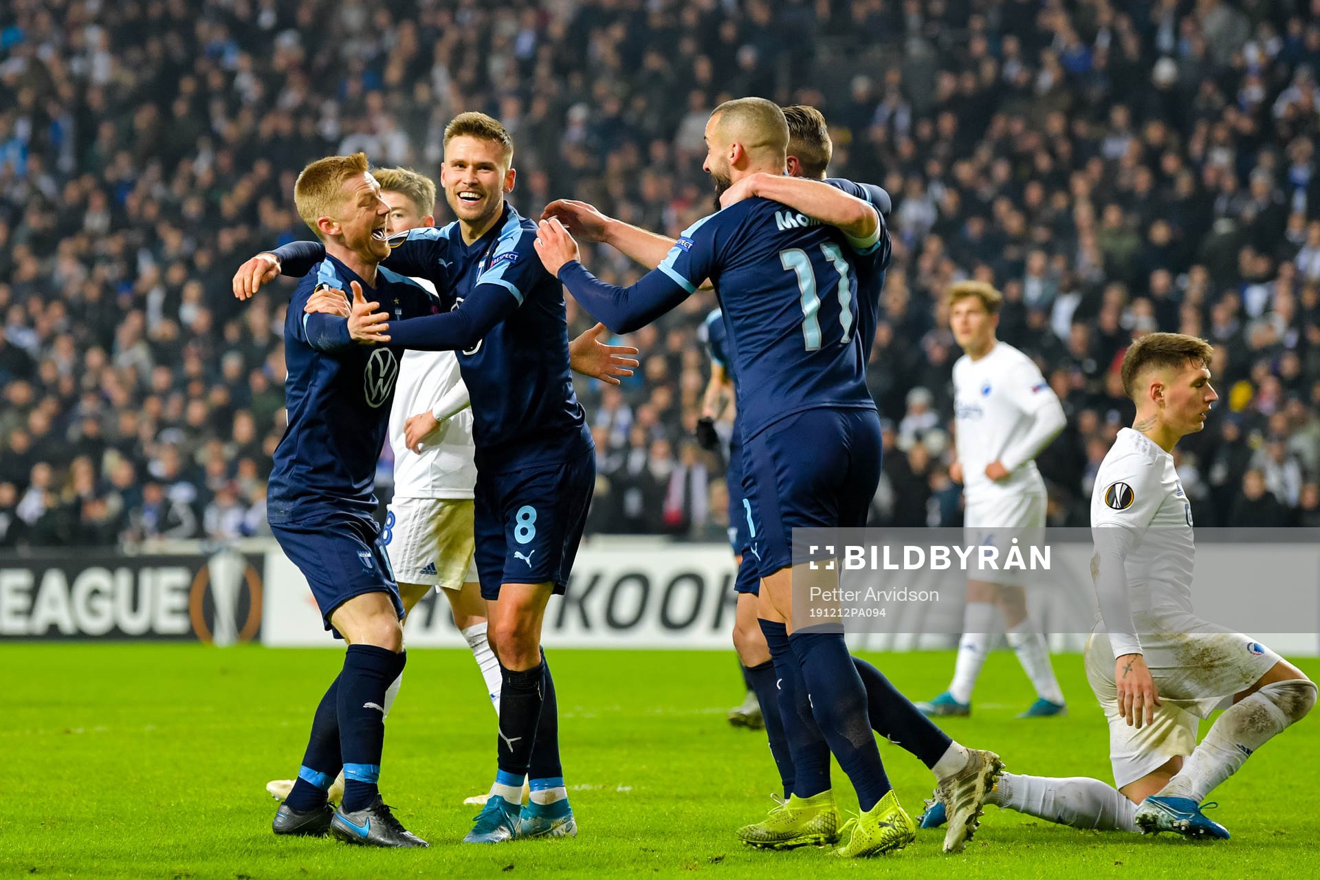 Arnor Traustason celebrates the 0-1 goal