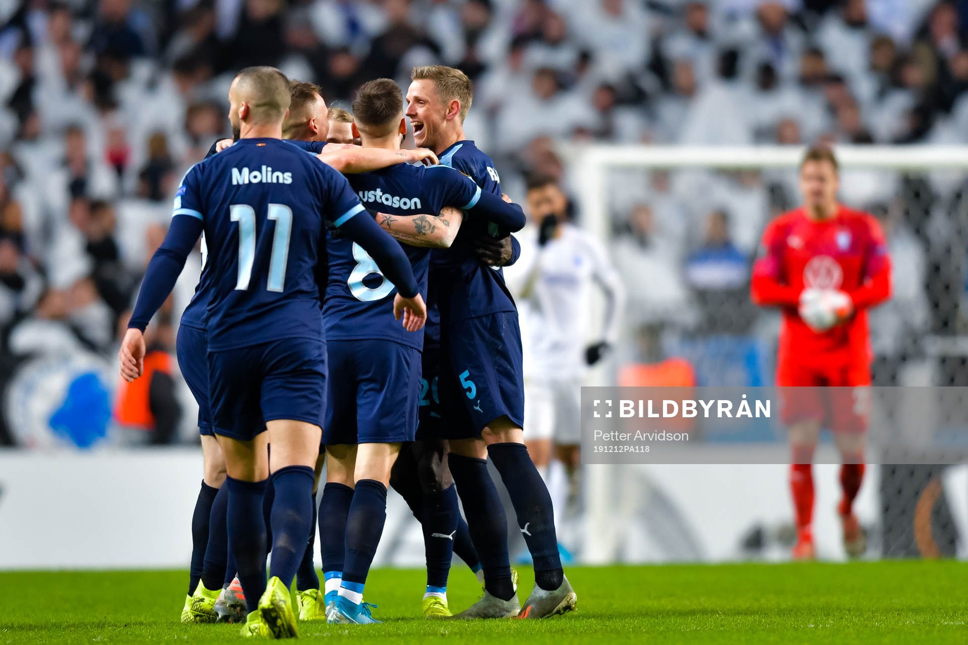 Sören Rieks of Malmö FF celebrates with team-mates