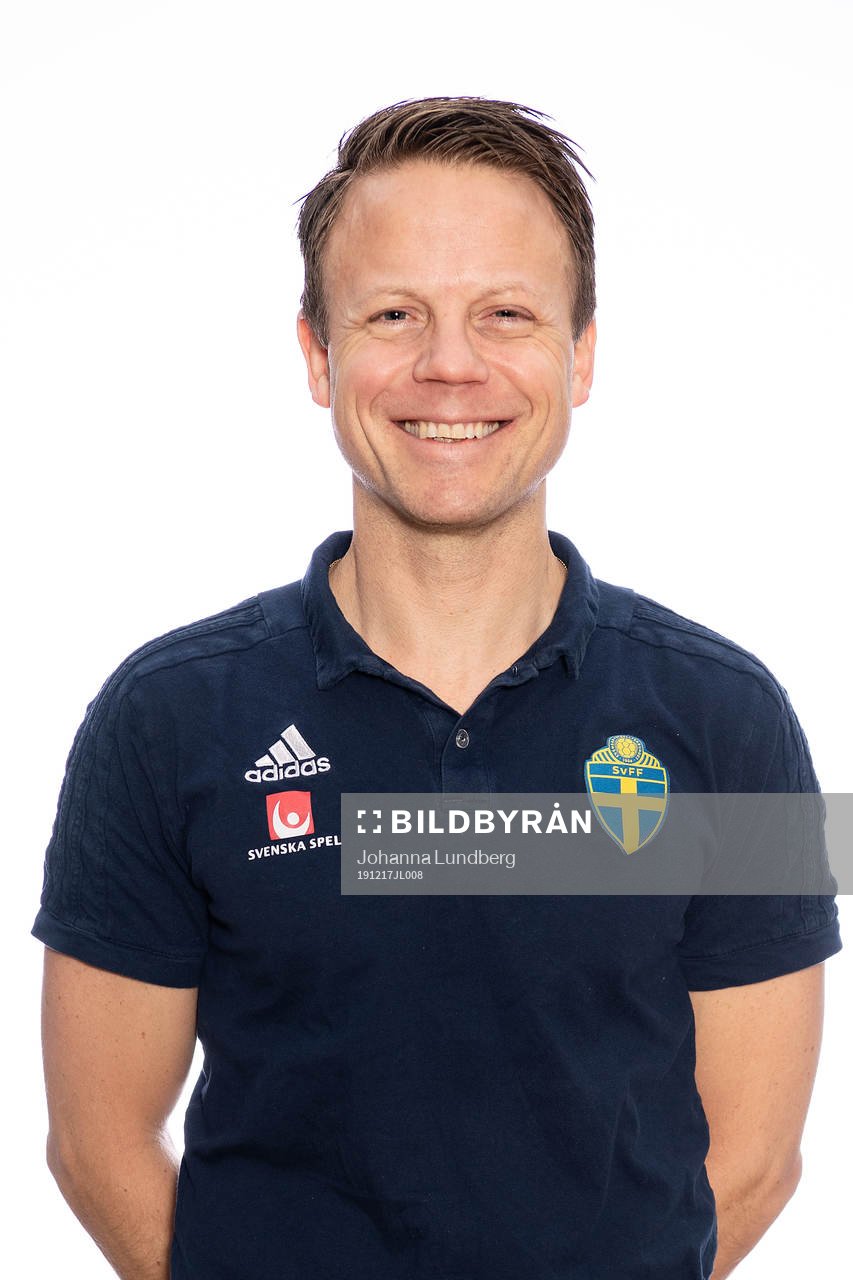 Anders Hübinette från Svenska fotbollförbundets styrelse poserar för porträtt den 17 december 2019 i Stockholm.