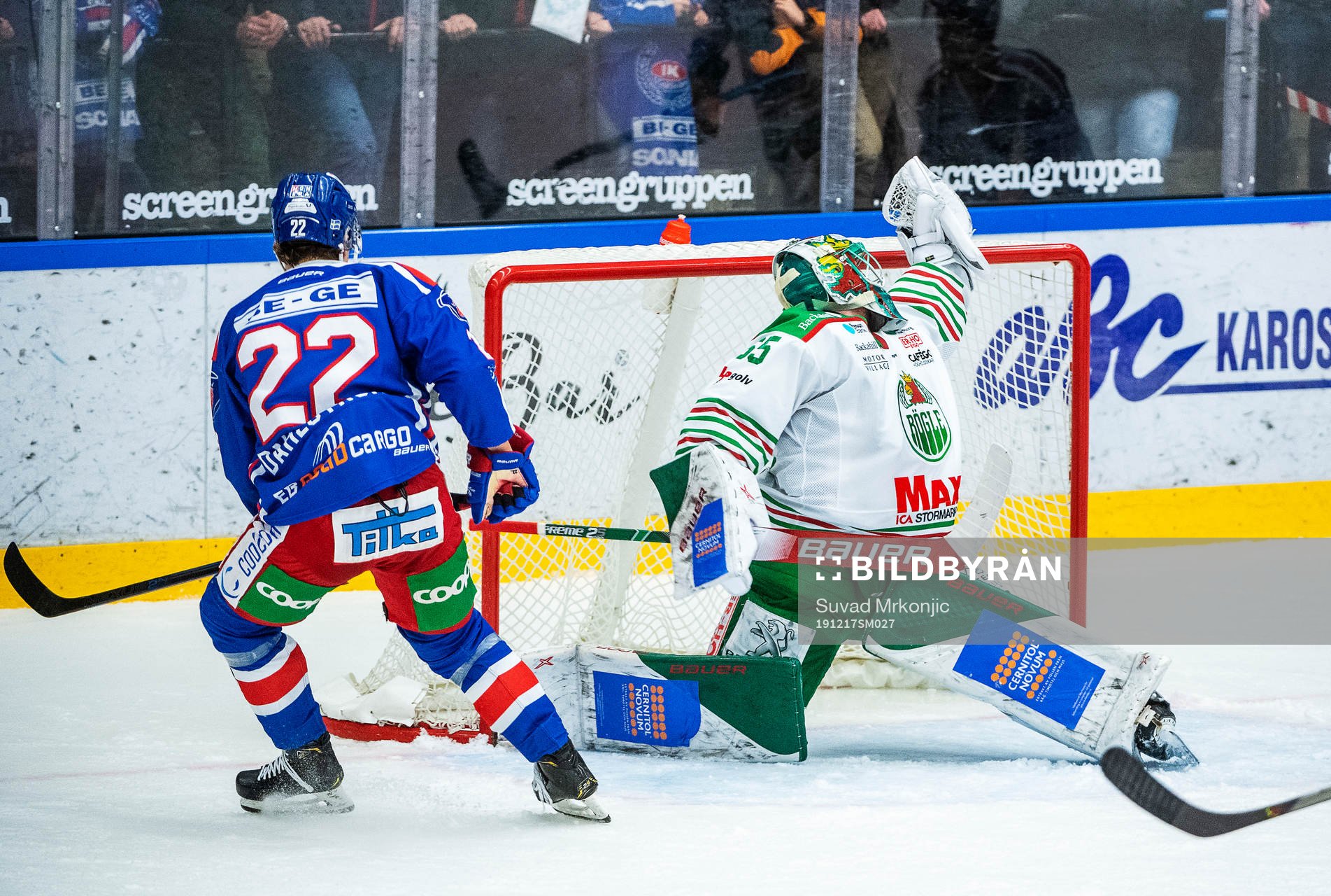 Rögles målvakt Christoffer Rifalk och Oskarshamns John